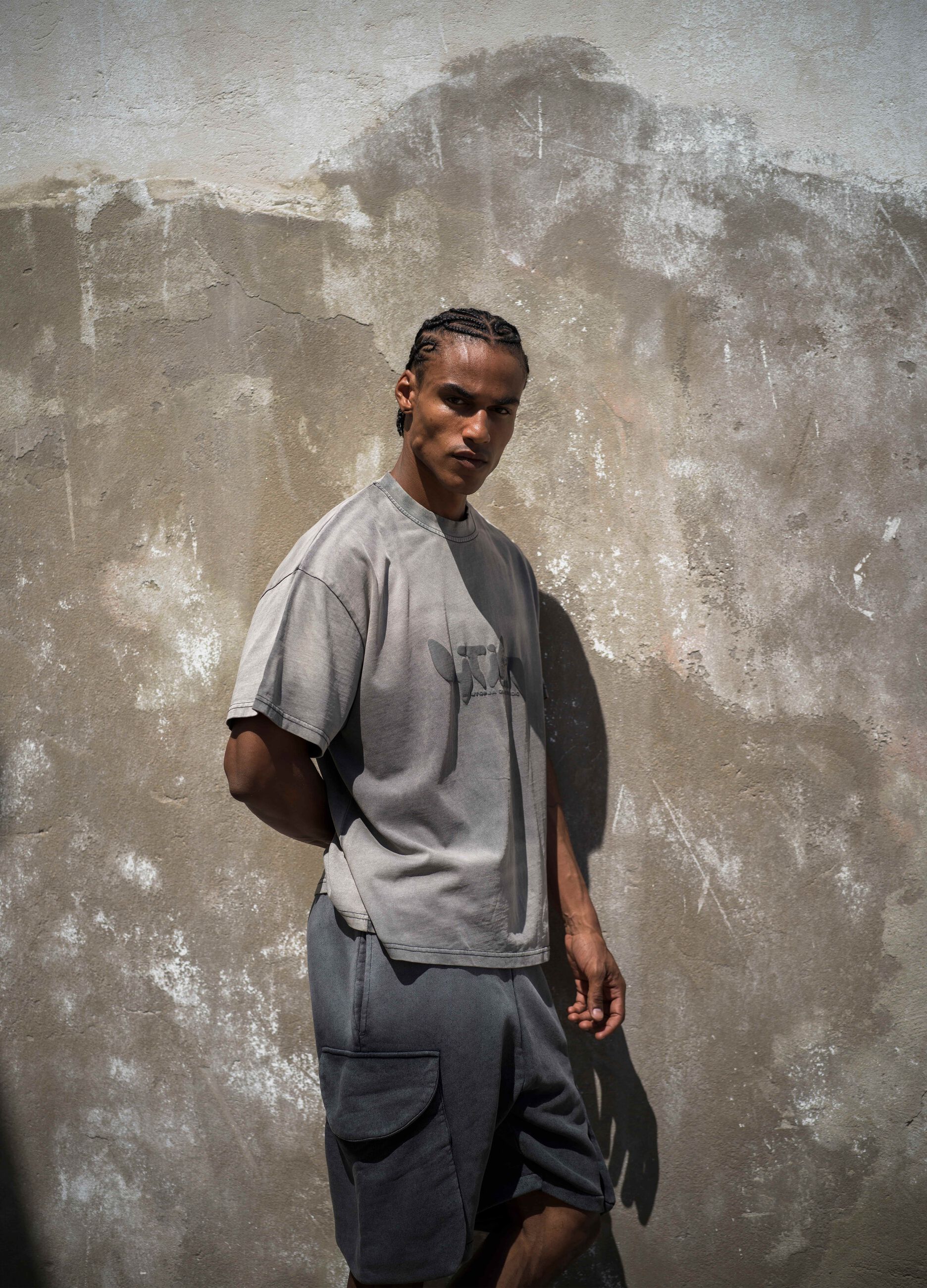 Sunfaded Graphic T-shirt Vintage Grey