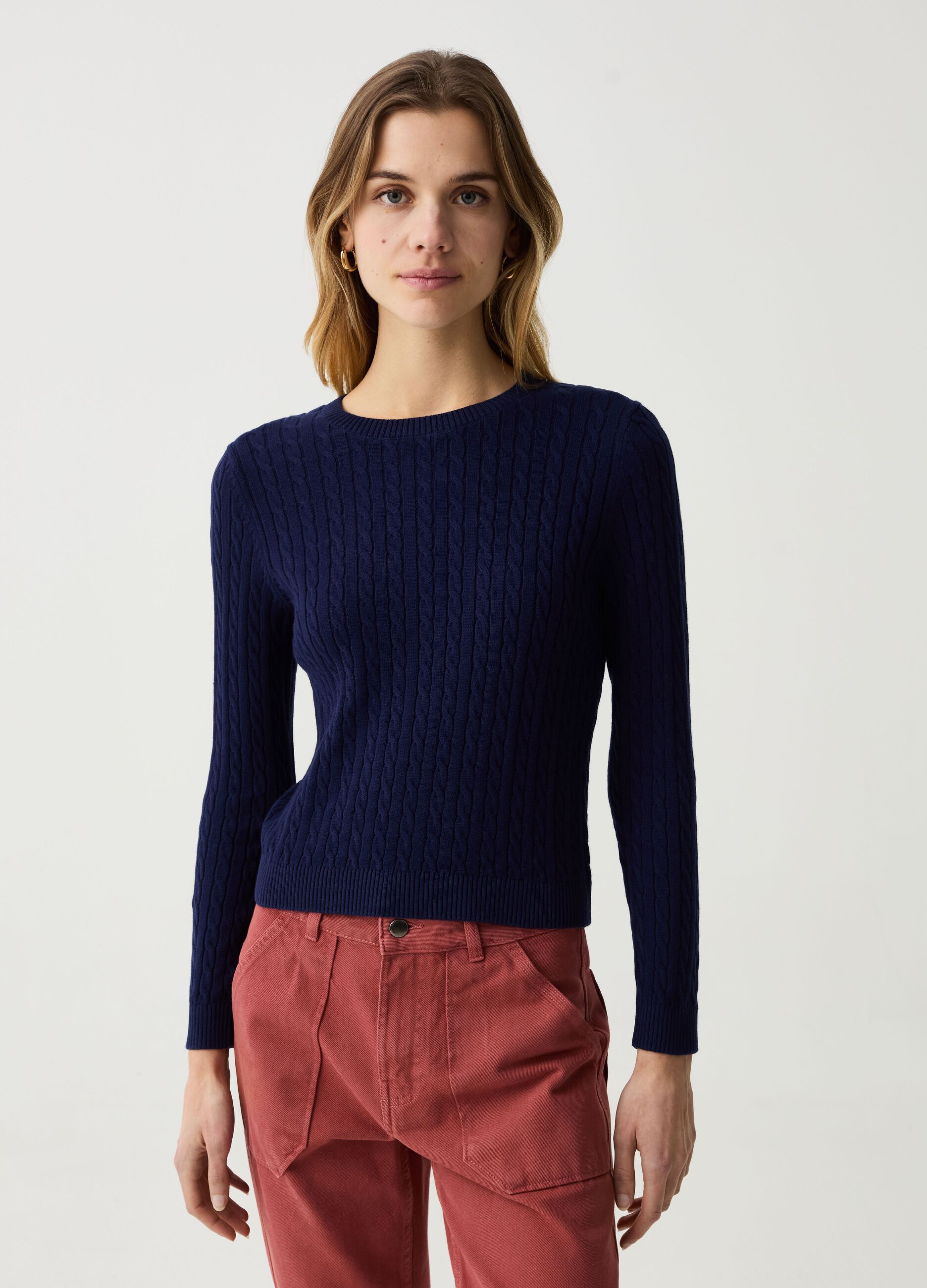 Pullover in cotone con lavorazione a trecce