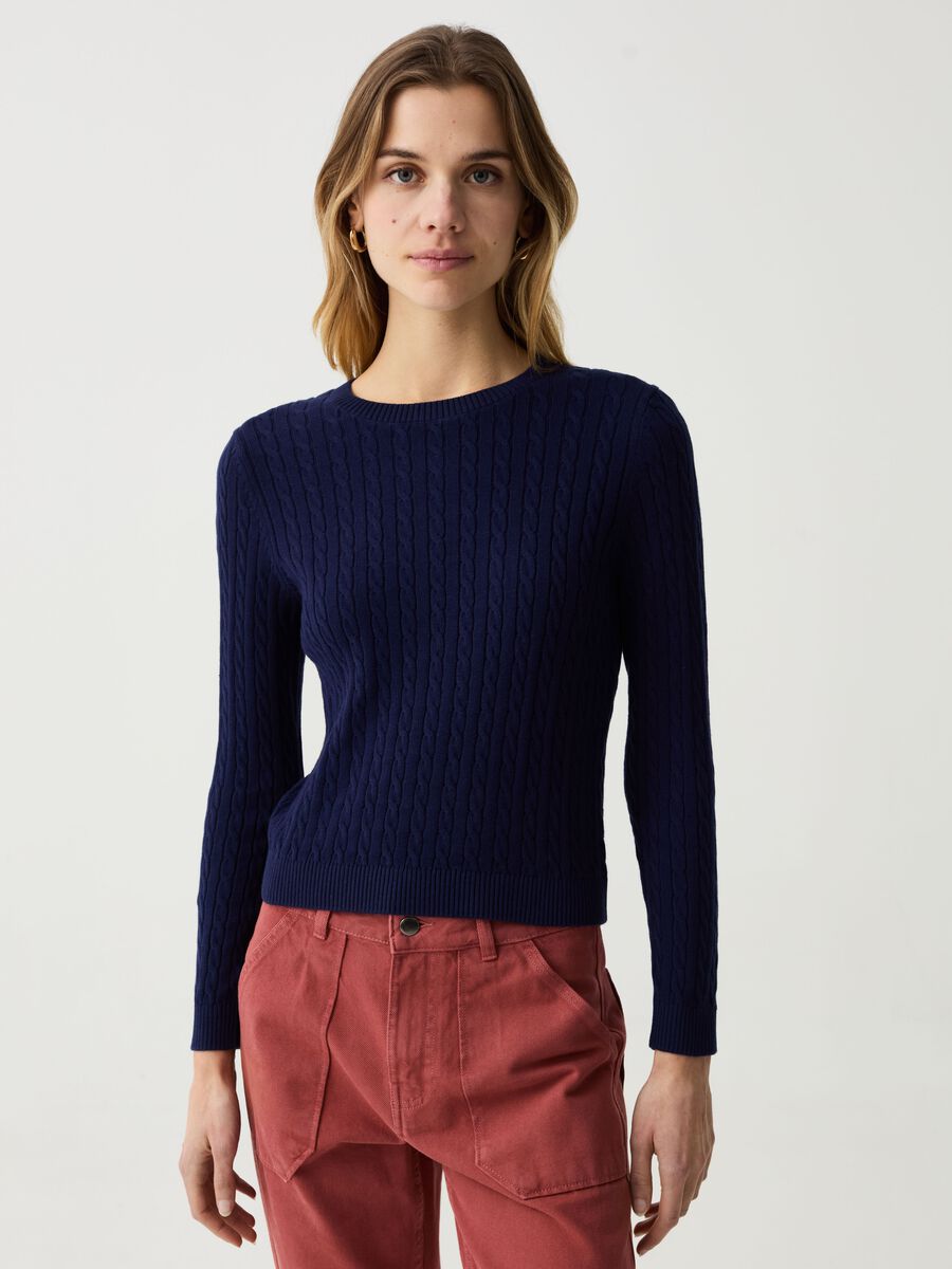 Cotton pullover with cable-knit design_1
