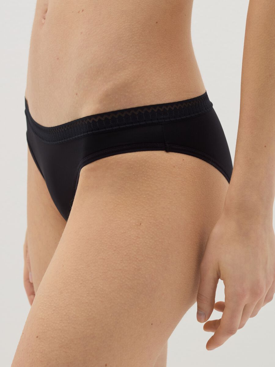 Microfibre briefs with geometric motif_4