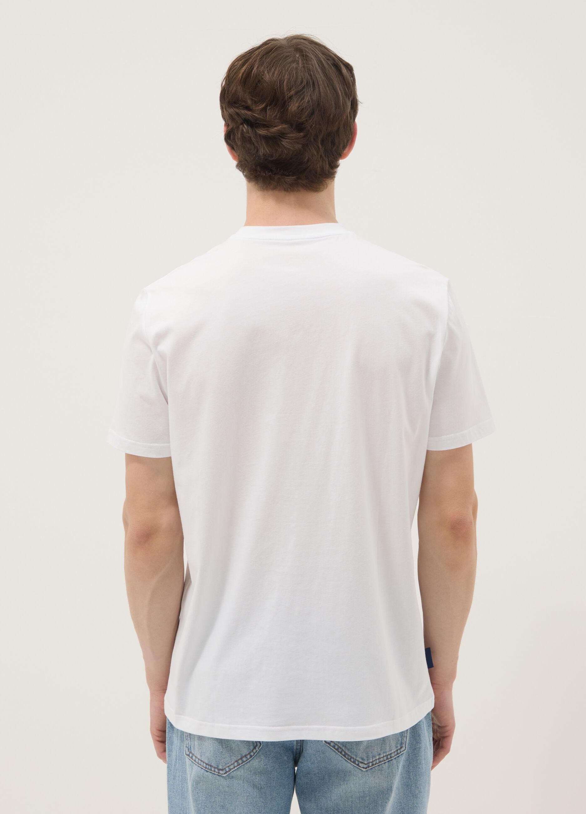 White pure cotton T-shirt with graphic print, regular fit