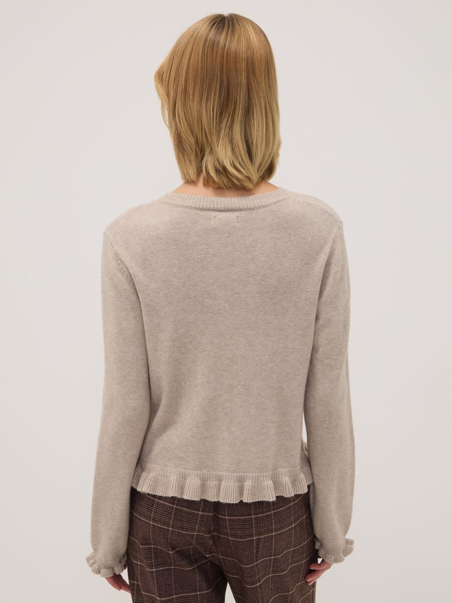 Beige viscose-blend cardigan with ruffles, regular fit_3