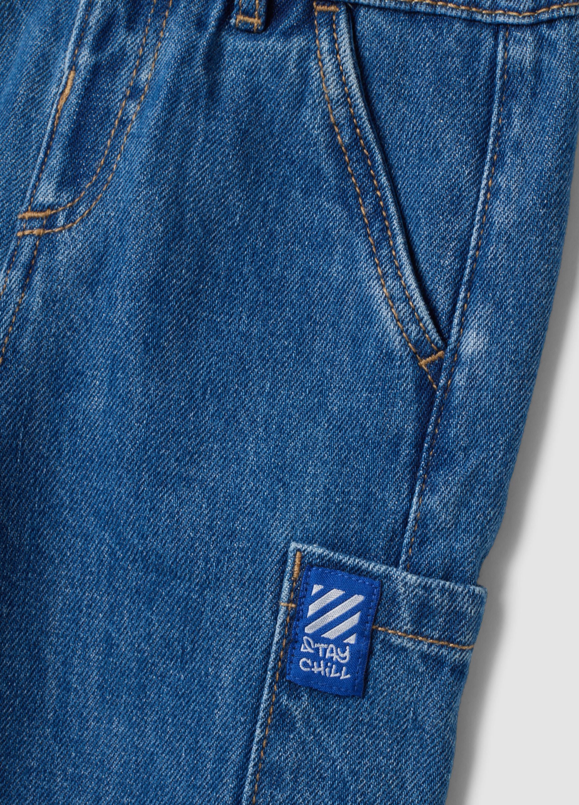 Blue denim cargo trousers in a cotton-viscose blend for baby boy