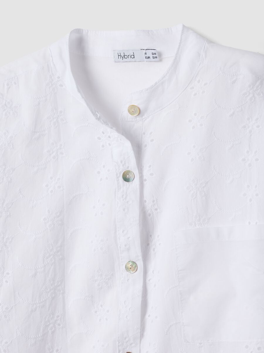 White pure cotton embroidered shirt_5