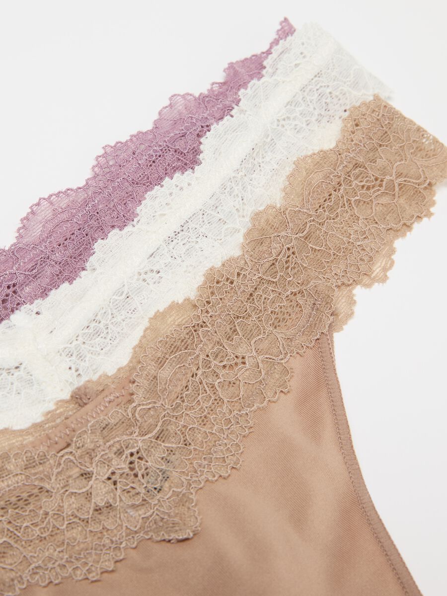 Three-pack Brazilian-cut briefs with lace_5