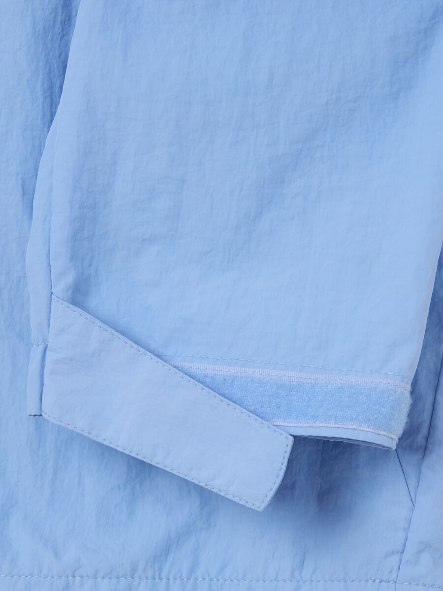 Essential short jacket with zip and hood_5