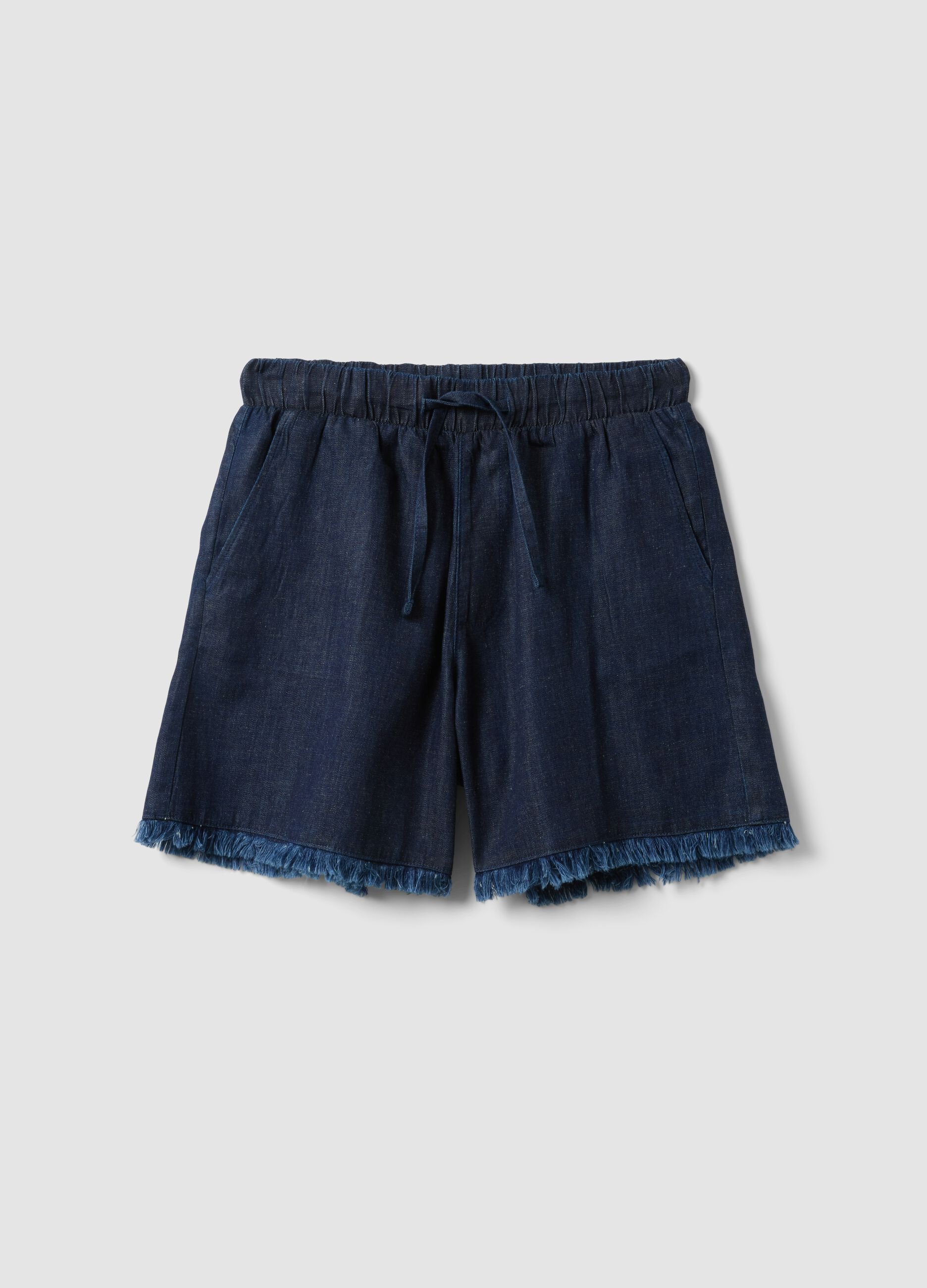 Blue cotton-blend denim shorts, regular fit with frayed hem