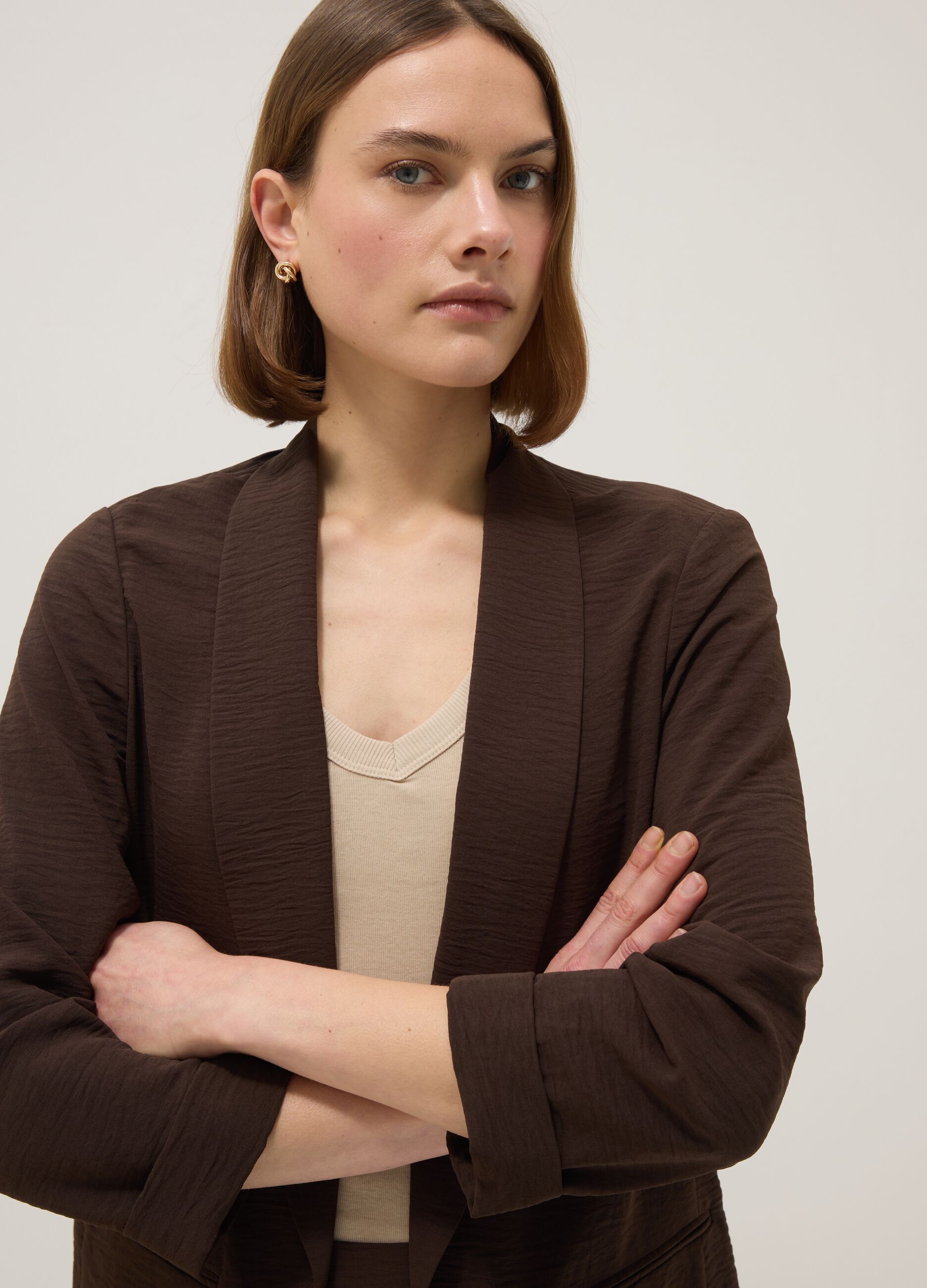 Brown buttonless regular-fit blazer