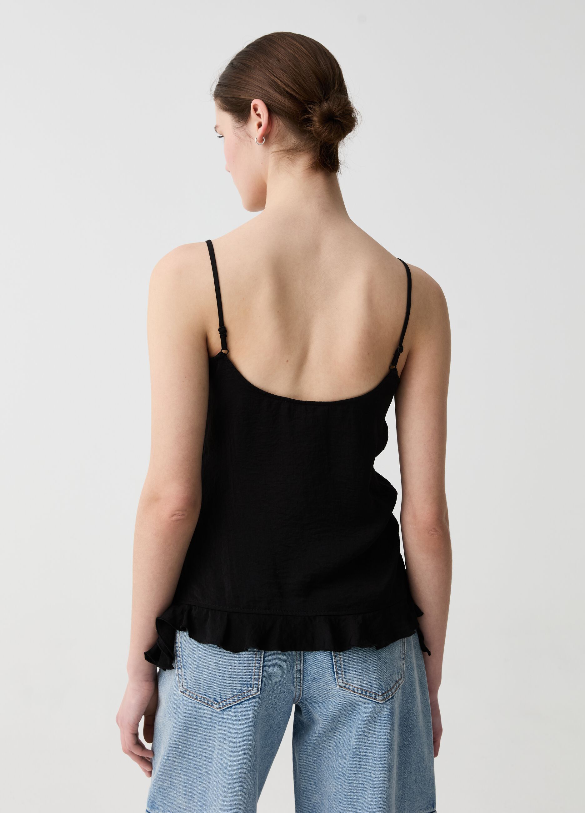 Crêpe tank top with flounce