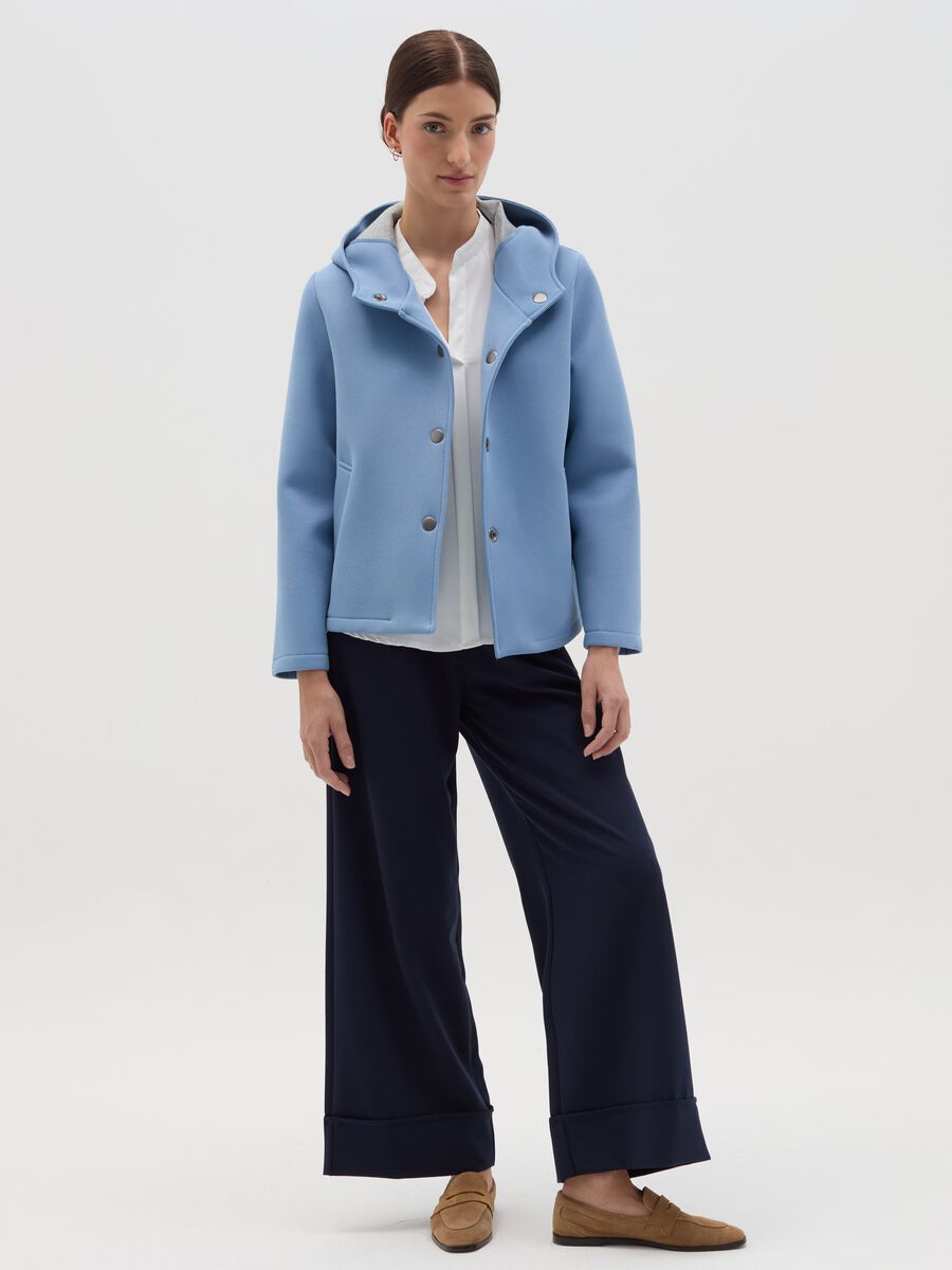 Short jacket with hood and buttons_1