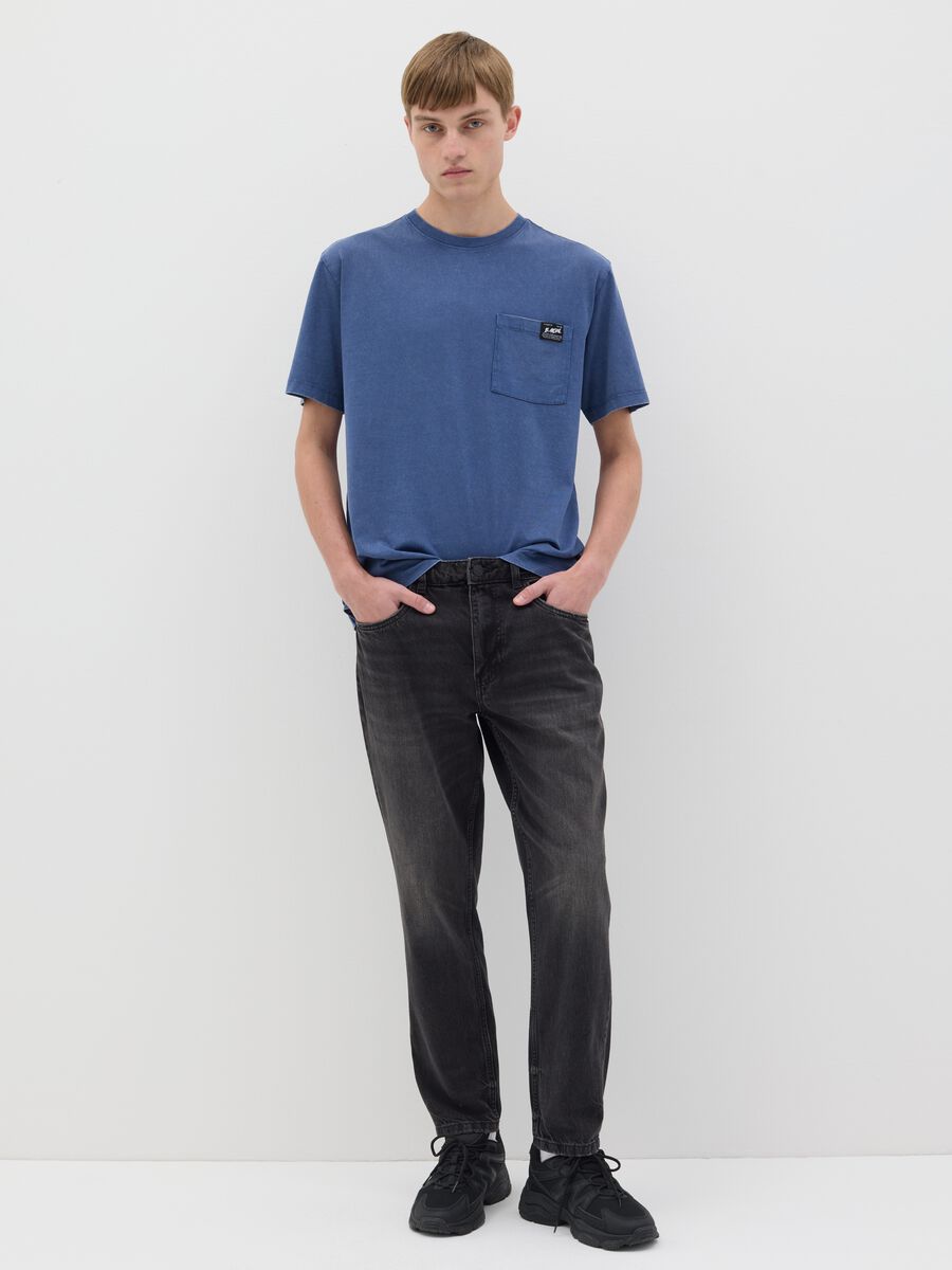 Slim-fit jeans with five pockets_0