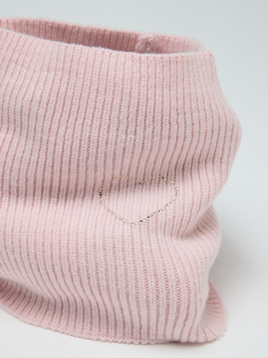 Girls' Pink Neck Warmer with Embroidered Heart_2