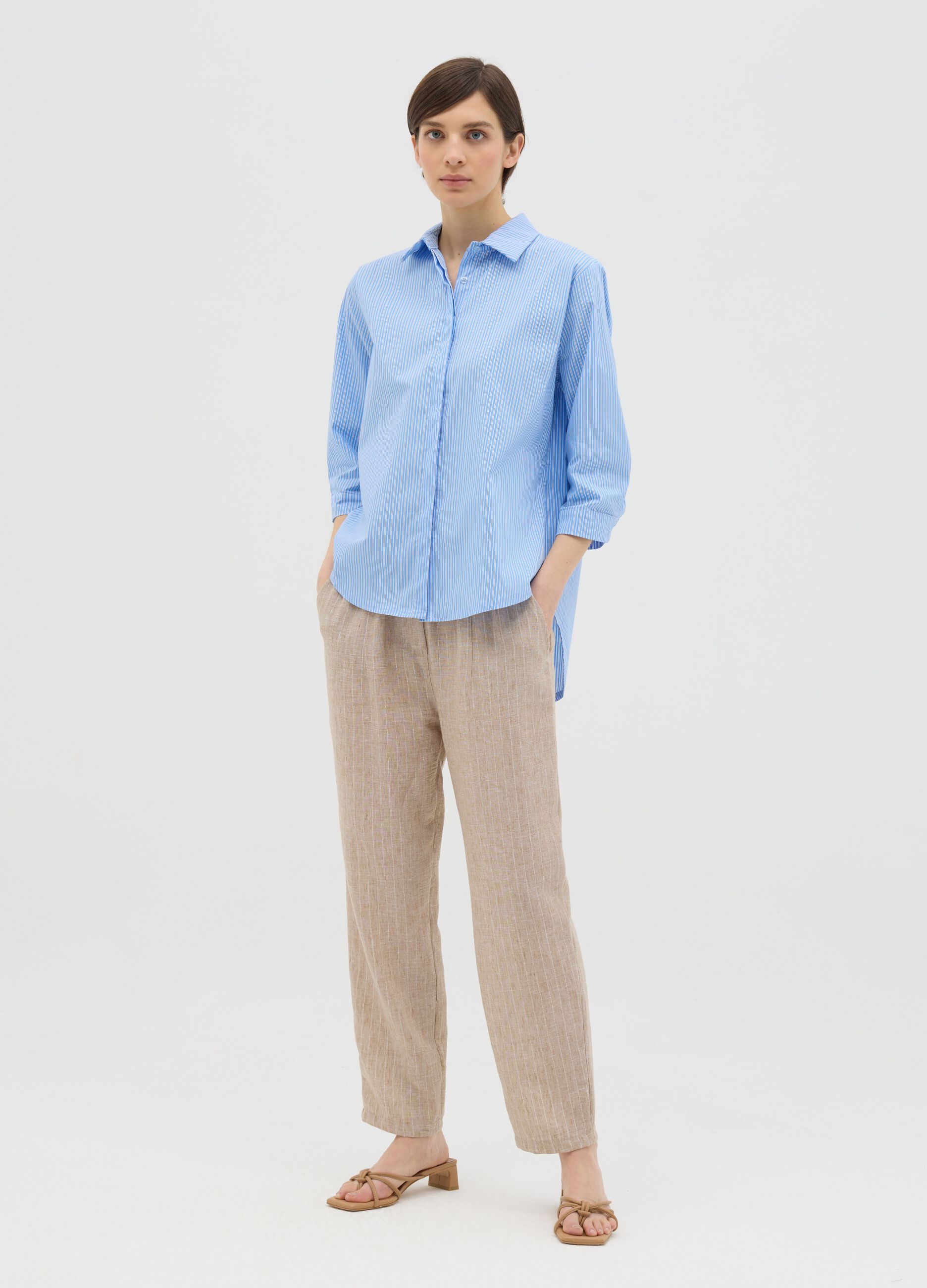 Beige trousers in stretch fabric