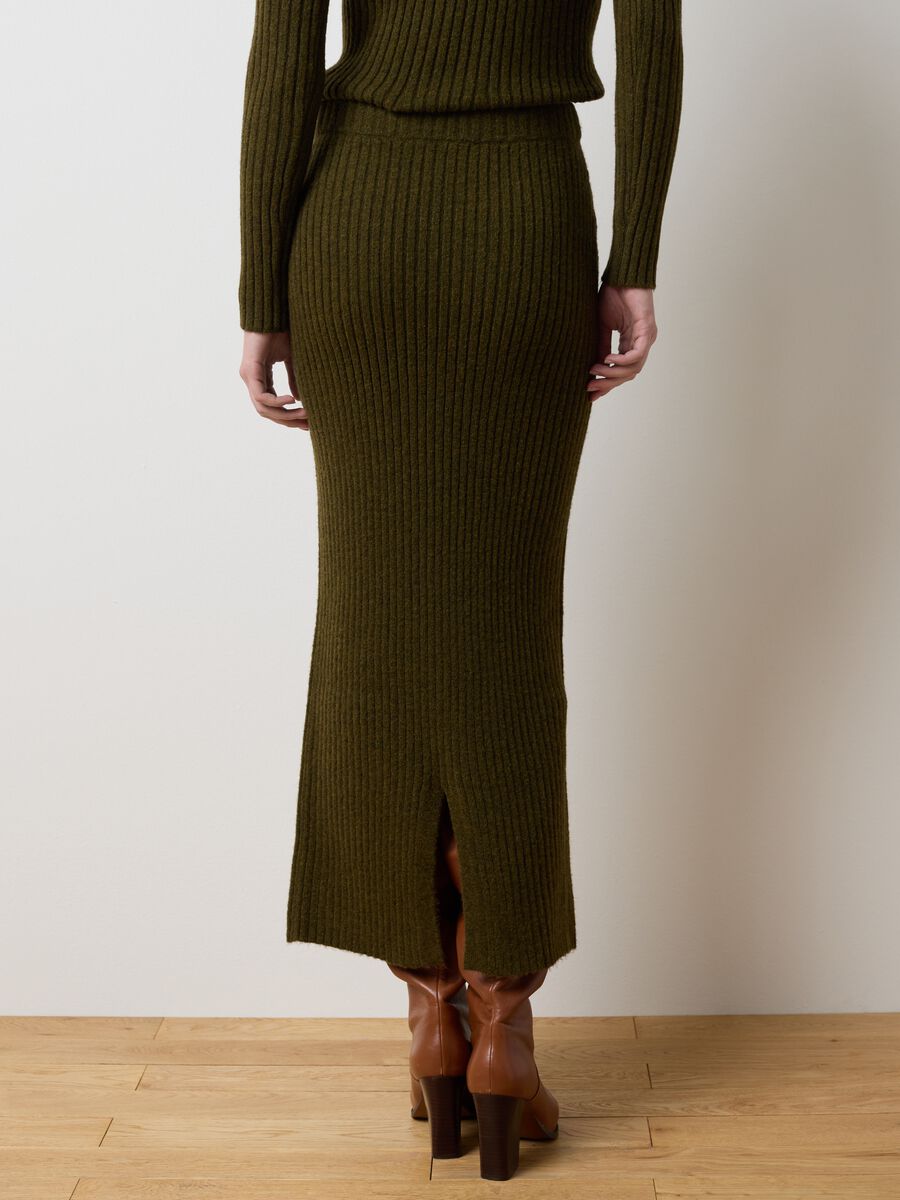 Gonna lunga a costine verde regular fit_2