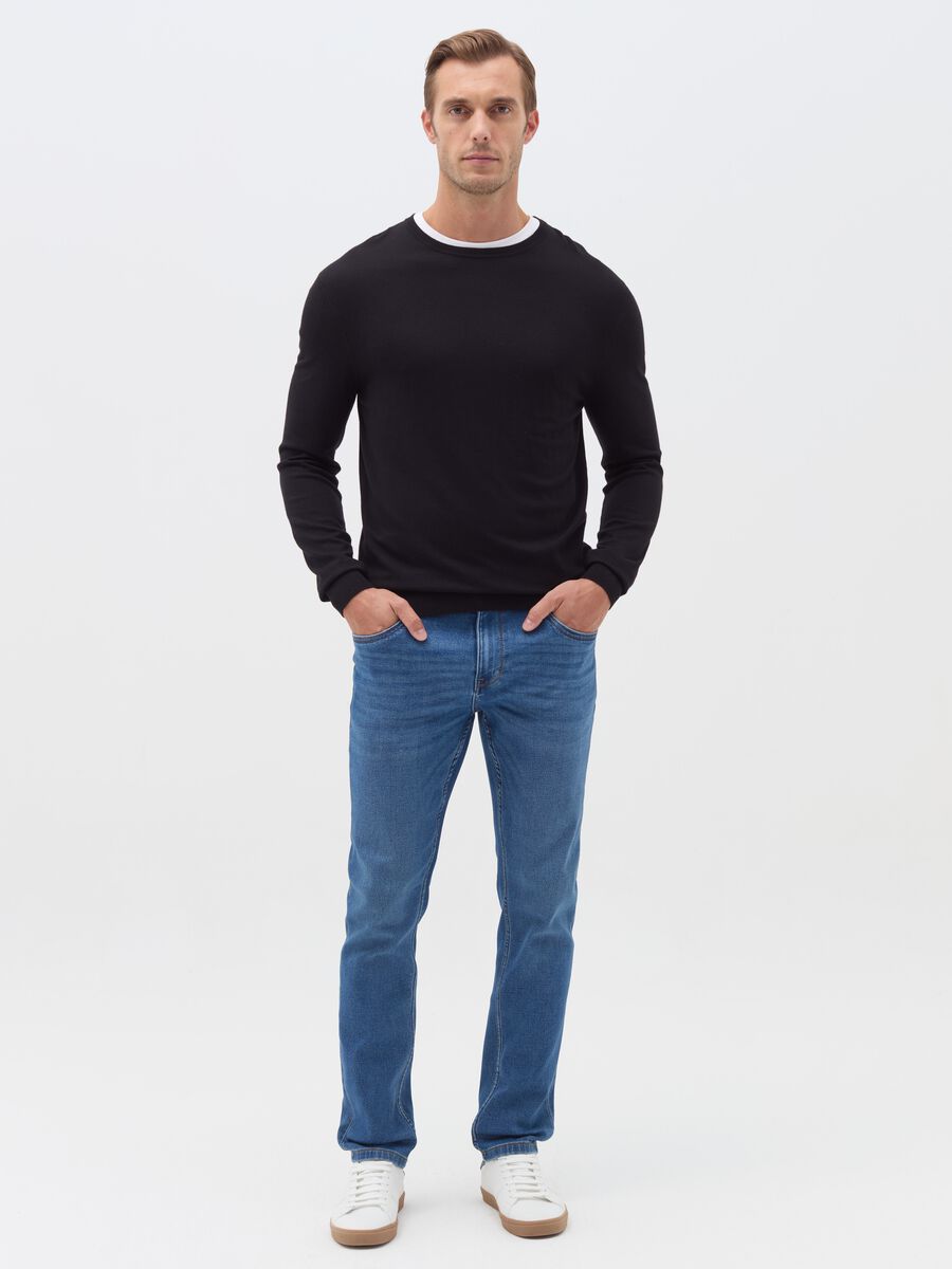 Regular-fit jeans with five pockets_0