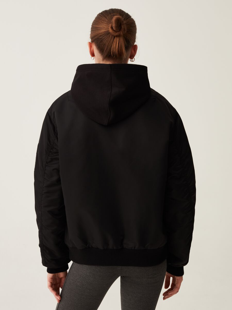 Bomber full-zip oversize con cappuccio_2