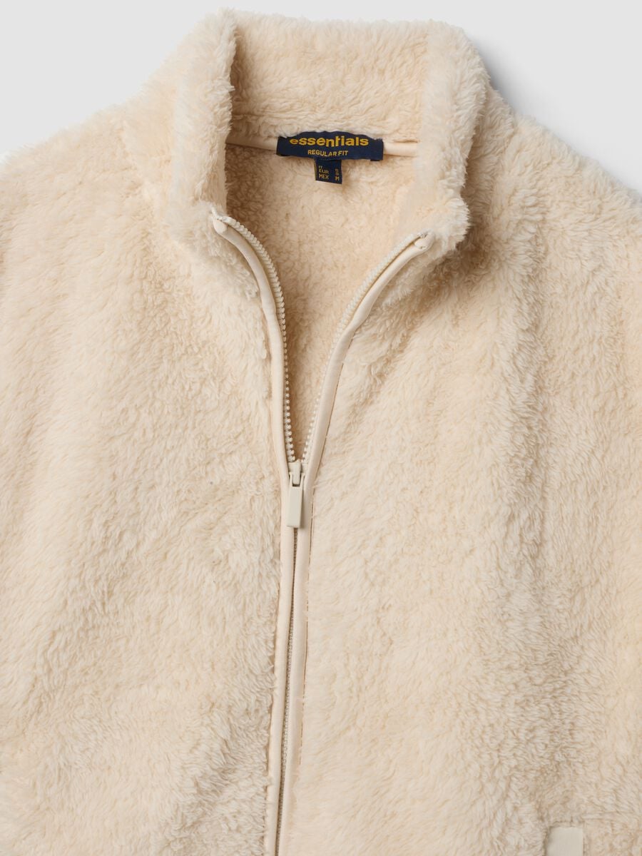 White regular-fit teddy-effect gilet_2