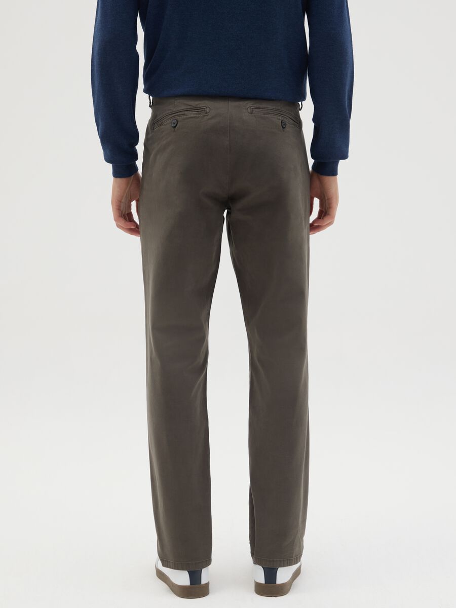 Brown stretch cotton regular fit trousers_5