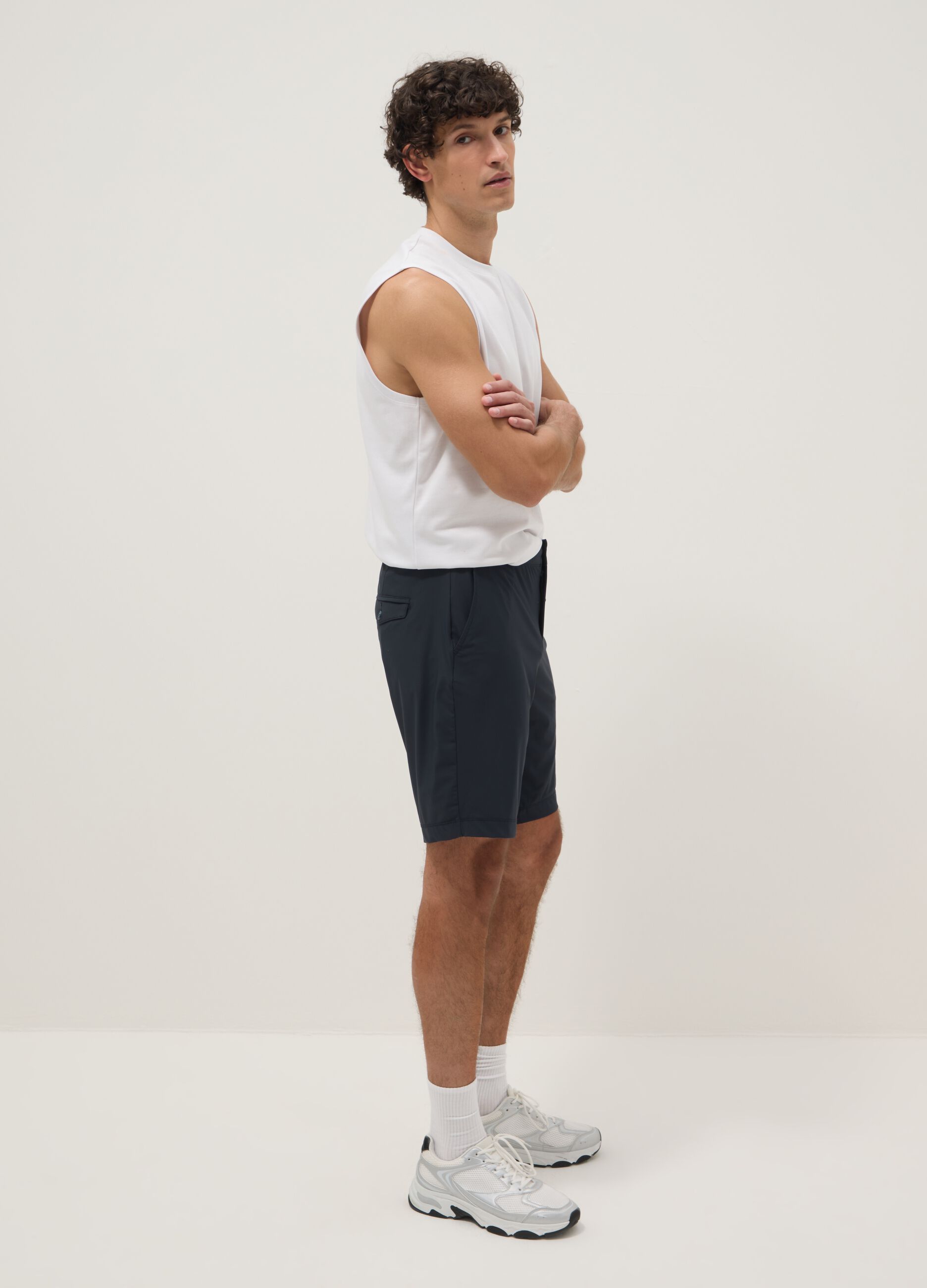 Blue regular-fit stretch chino Bermuda shorts