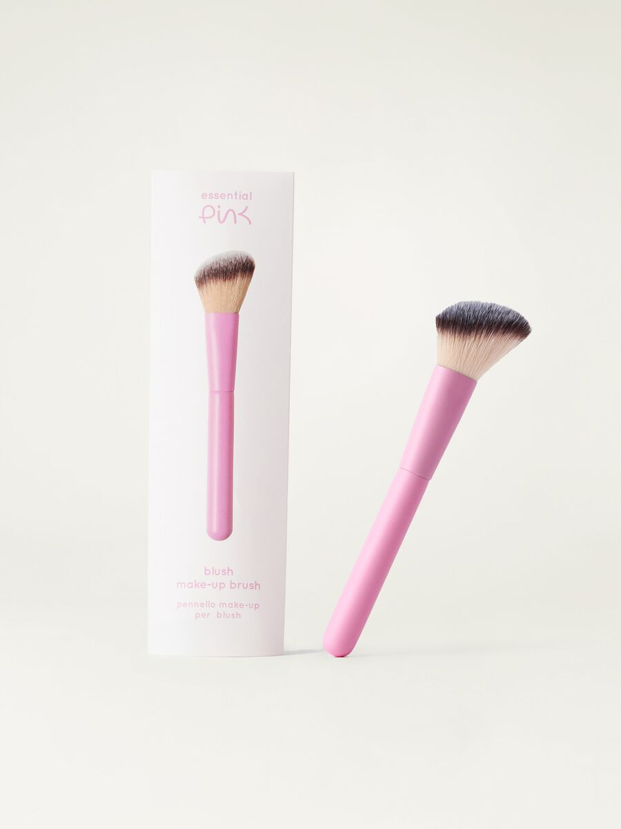 Make-up brush for blusher_2