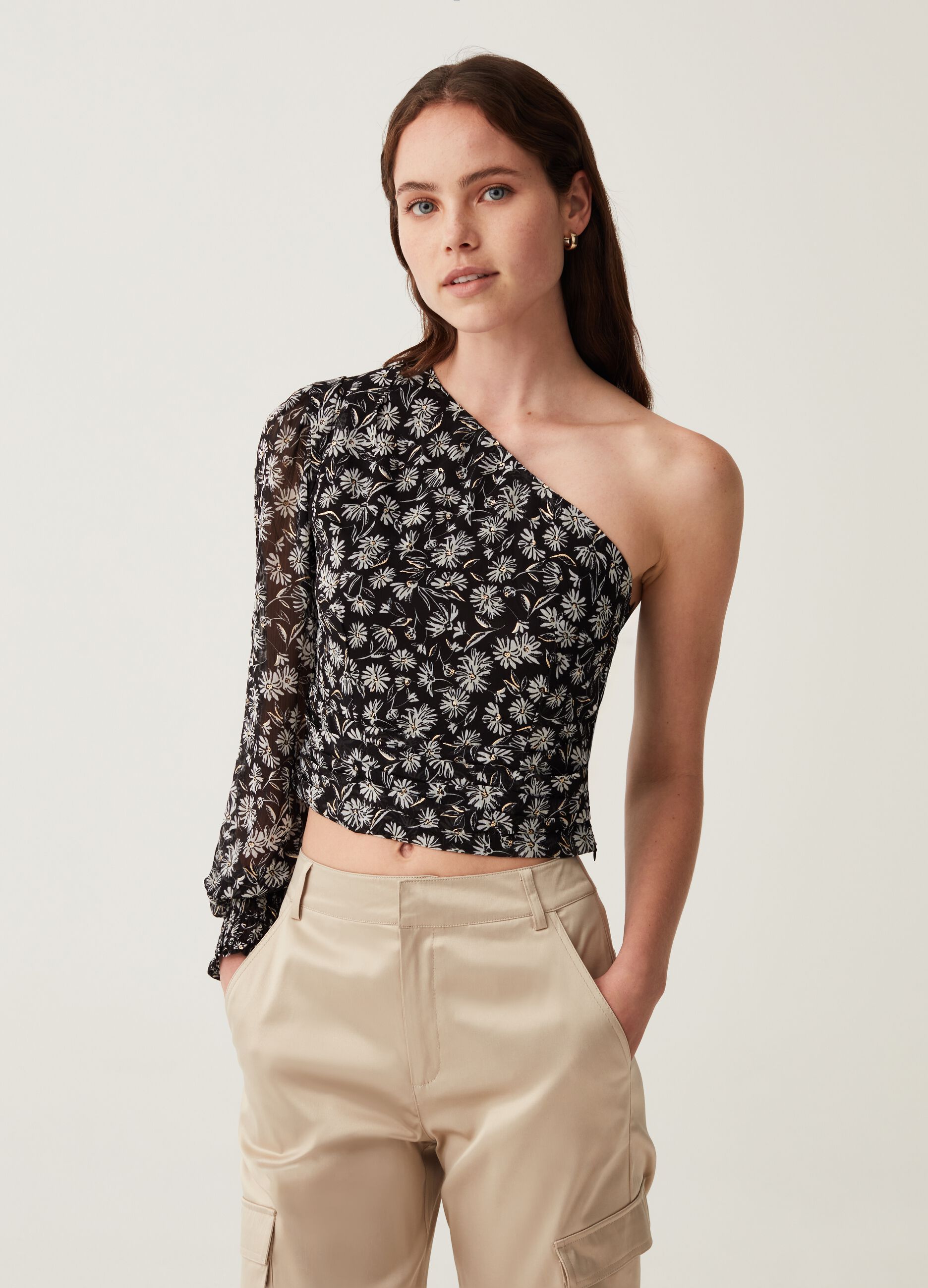 Blusa monospalla hotsell