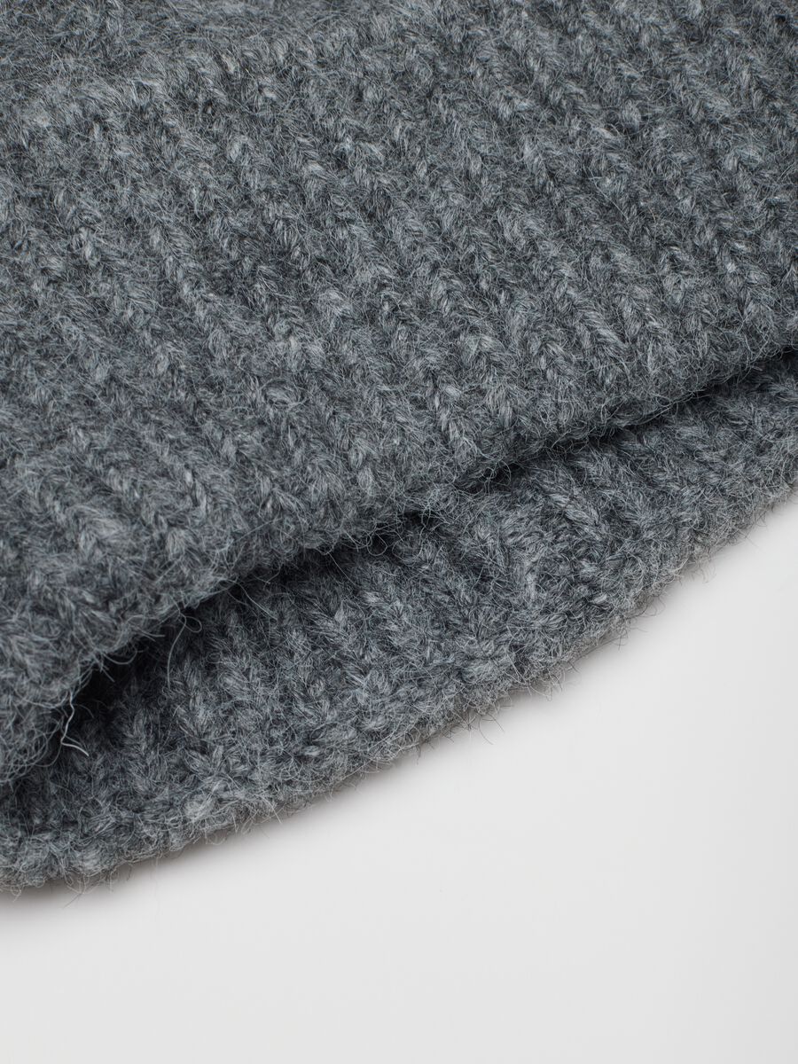 Grey Wool Blend Stretchable Beanie_2