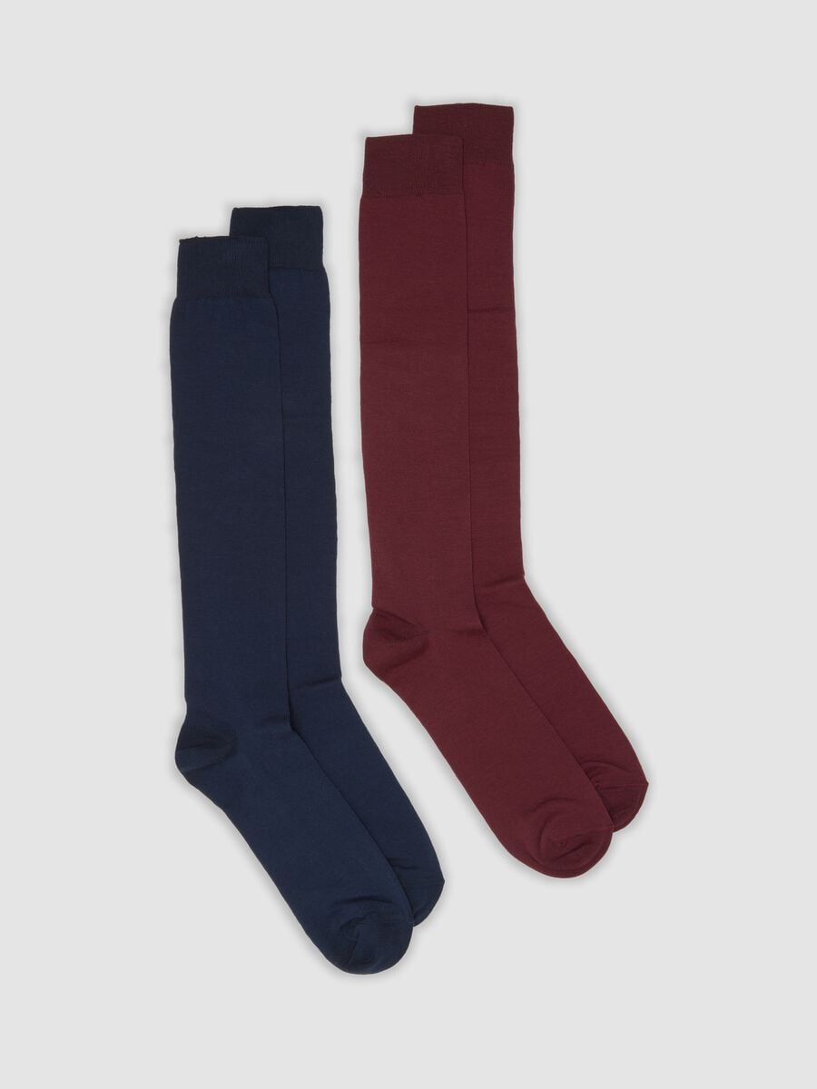 2-pack of long blue and red stretch cotton socks_0