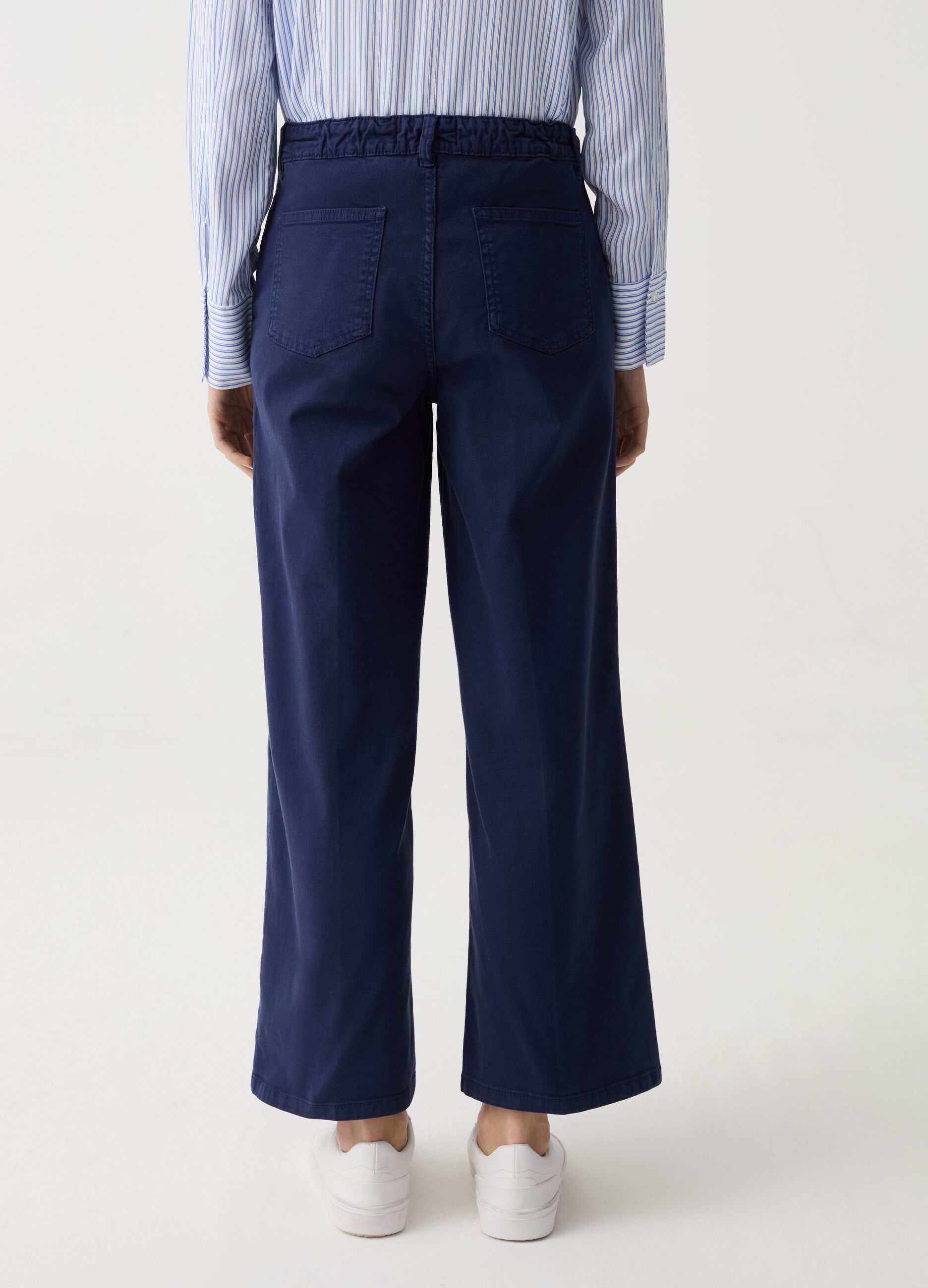 Wide-leg cropped trousers