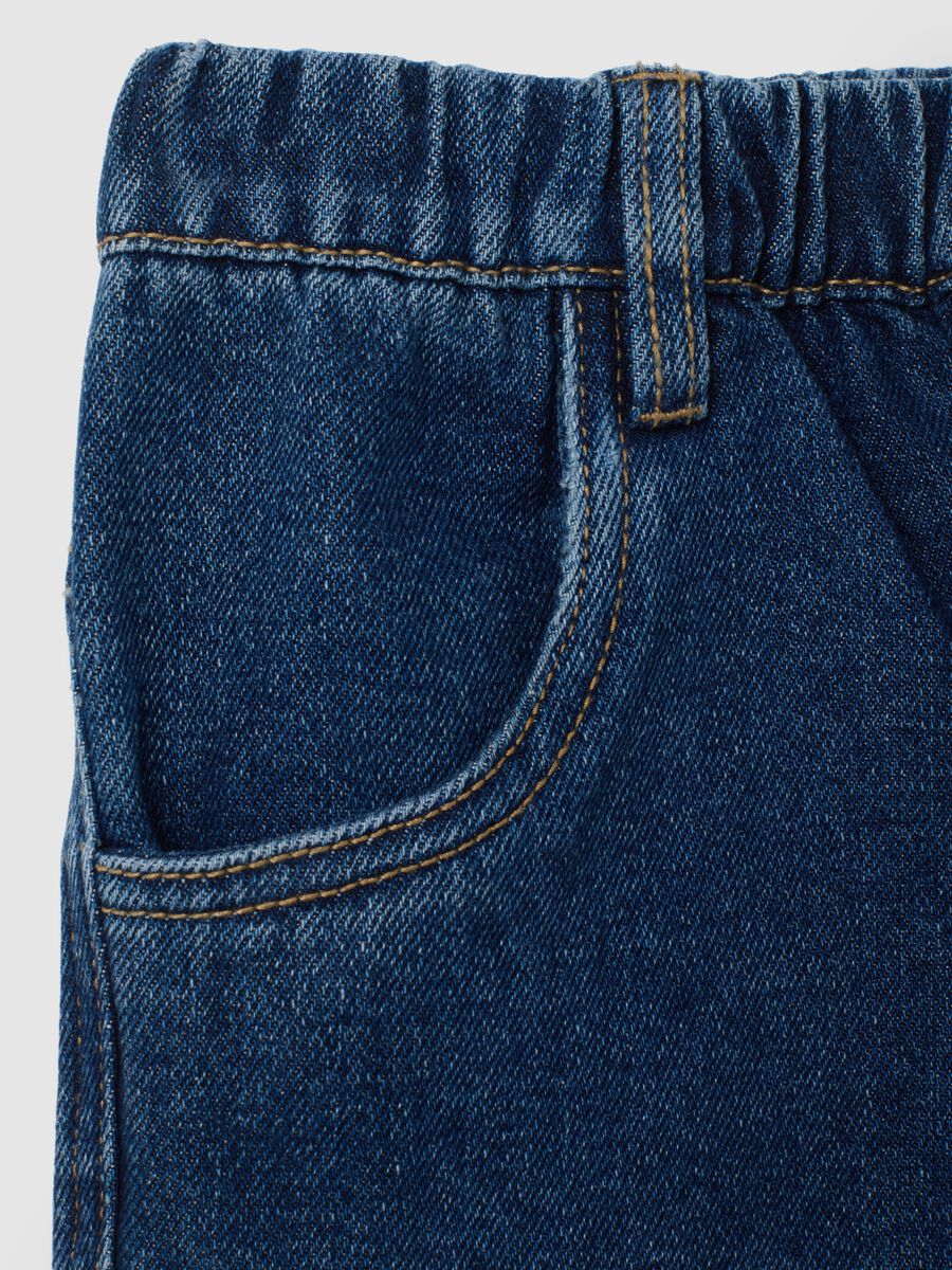 Jeans da bambino in denim blu relaxed fit_2