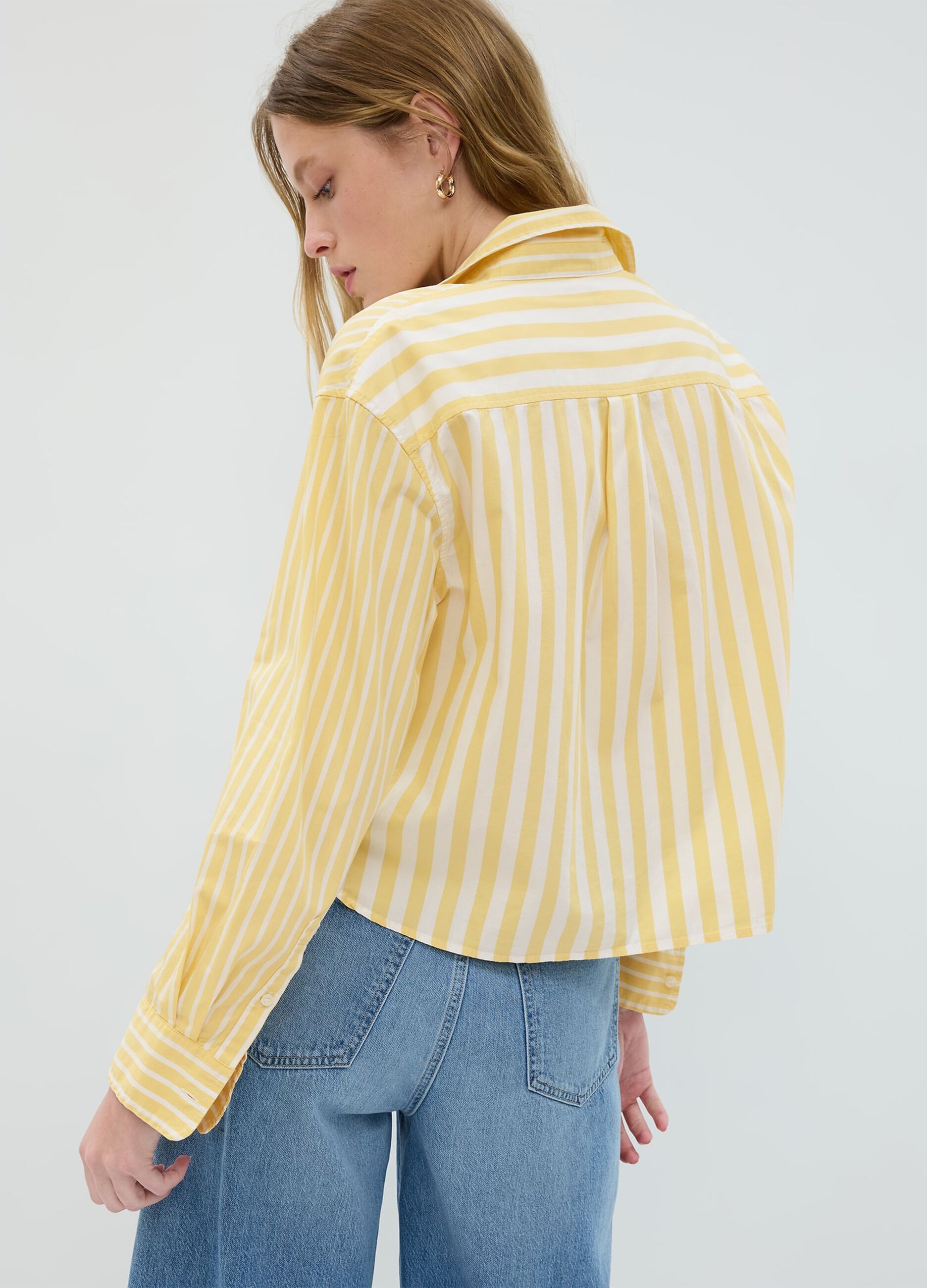 Cropped striped shirt in poplin