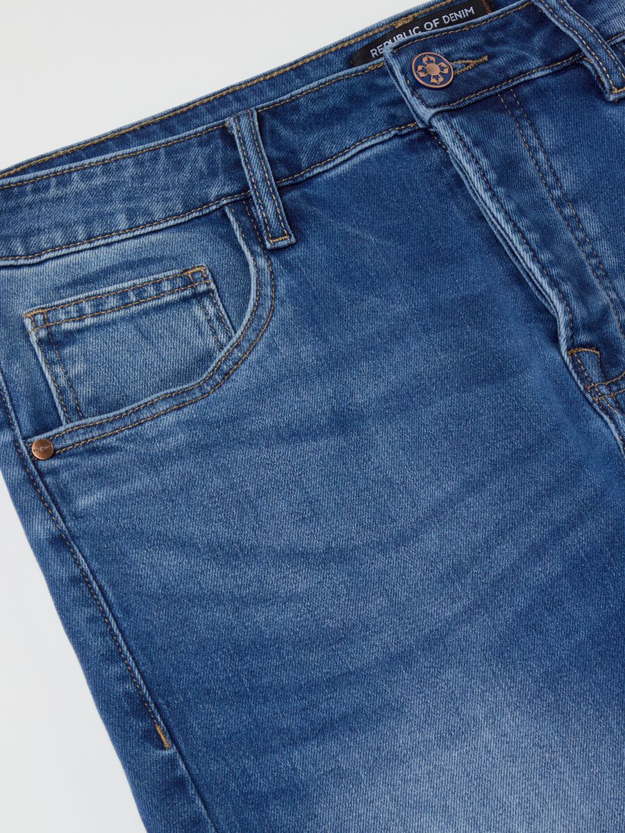 Skinny-fit jeans with five pockets_5