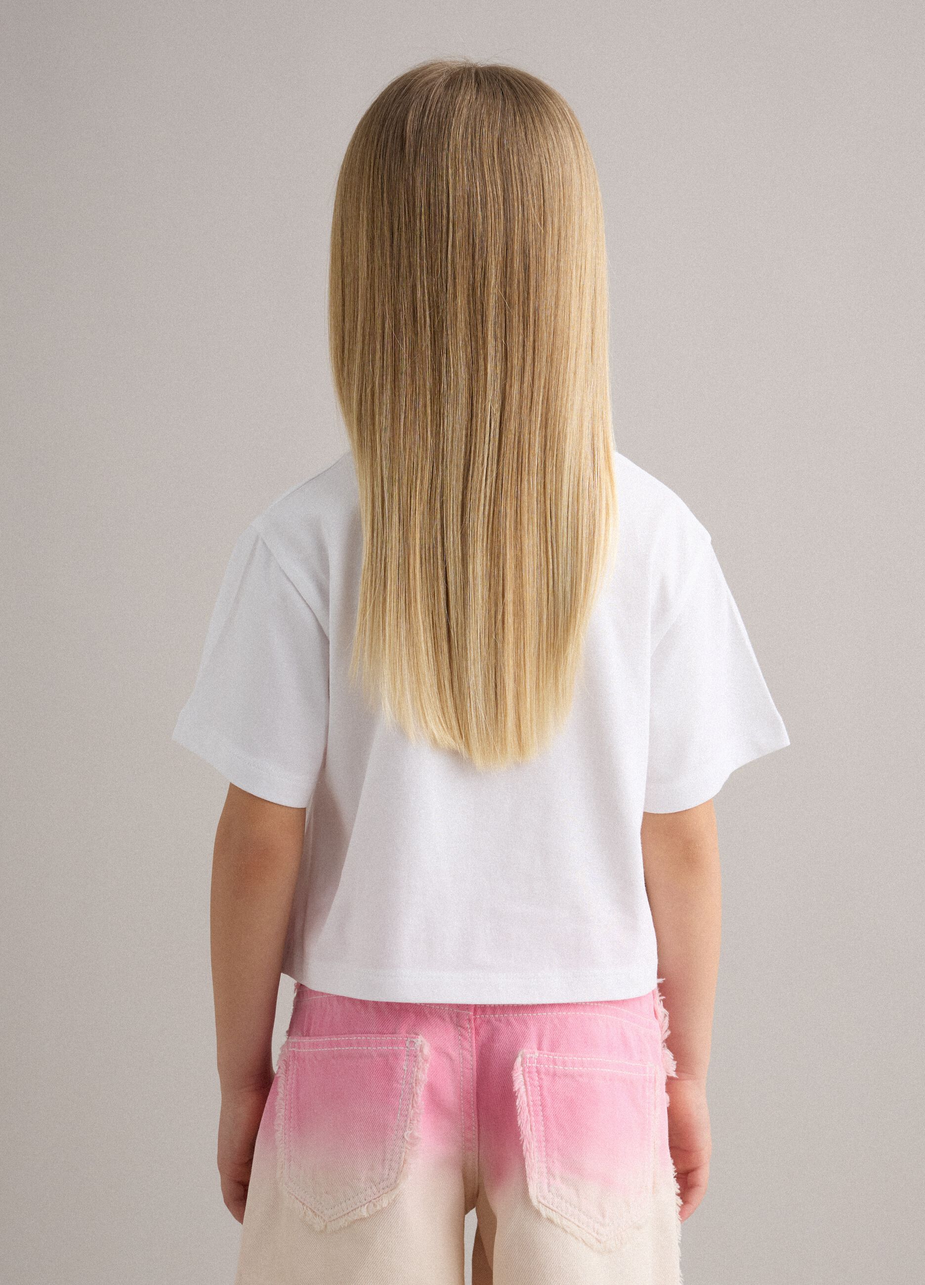 Girls&rsquo; white stretch cotton T-shirt with butterfly print