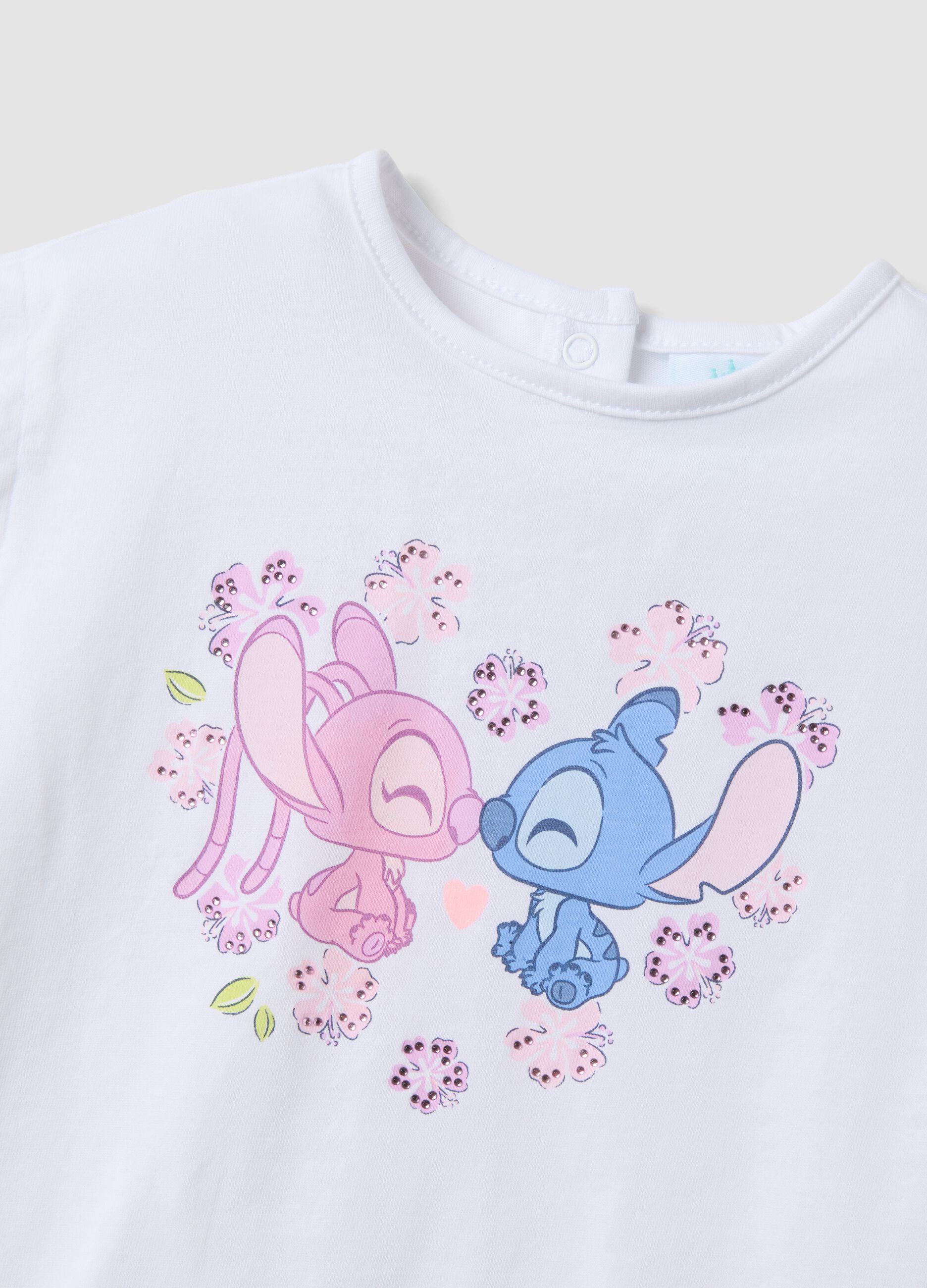 White pure cotton tank top with fringed hem