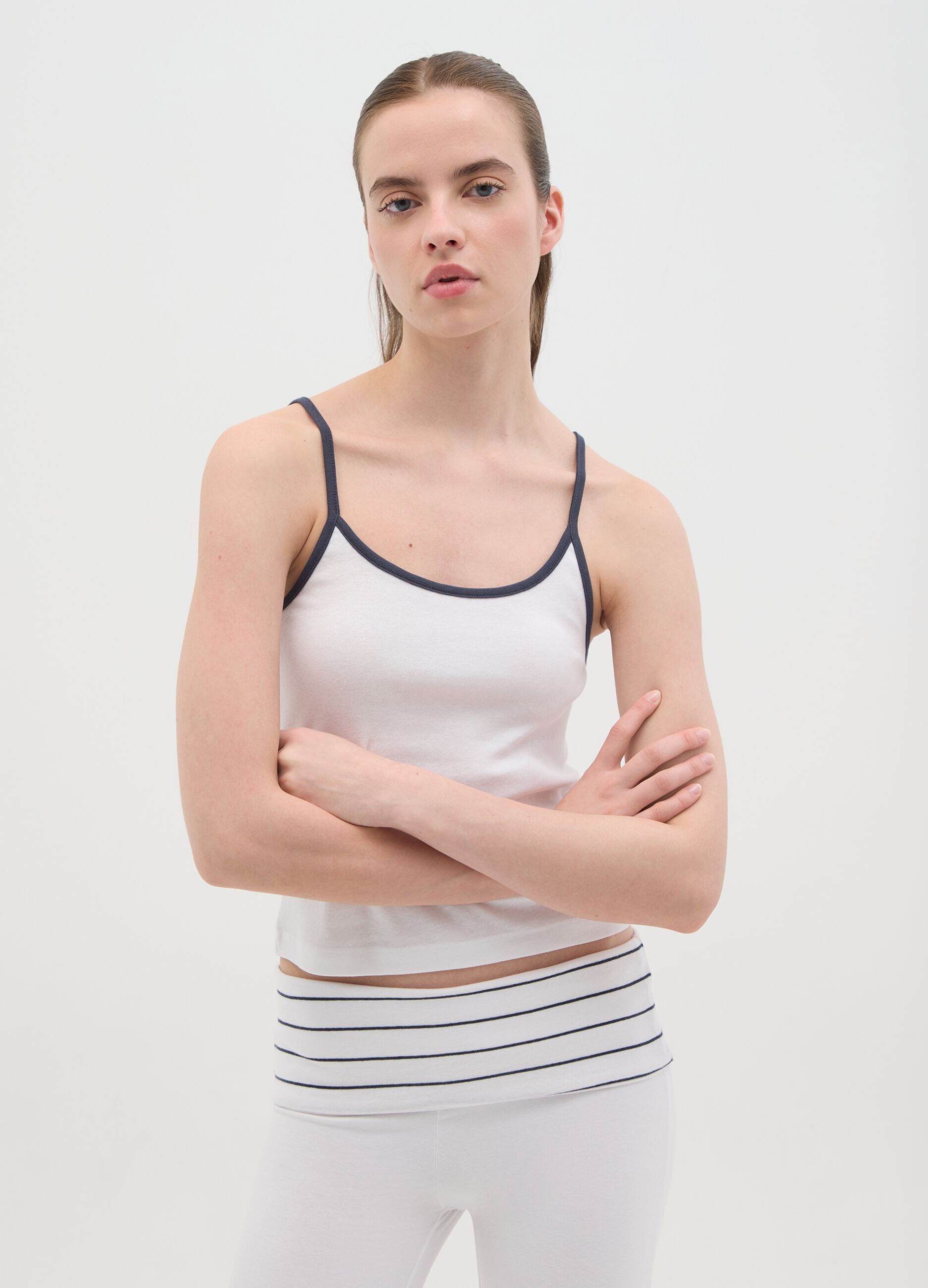 Women's white pure cotton vest regular fit