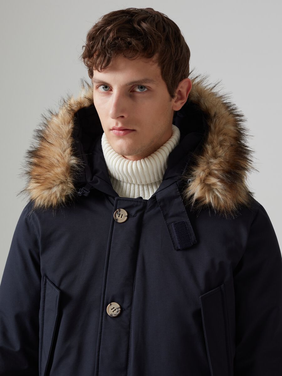 Parka con cappuccio_1