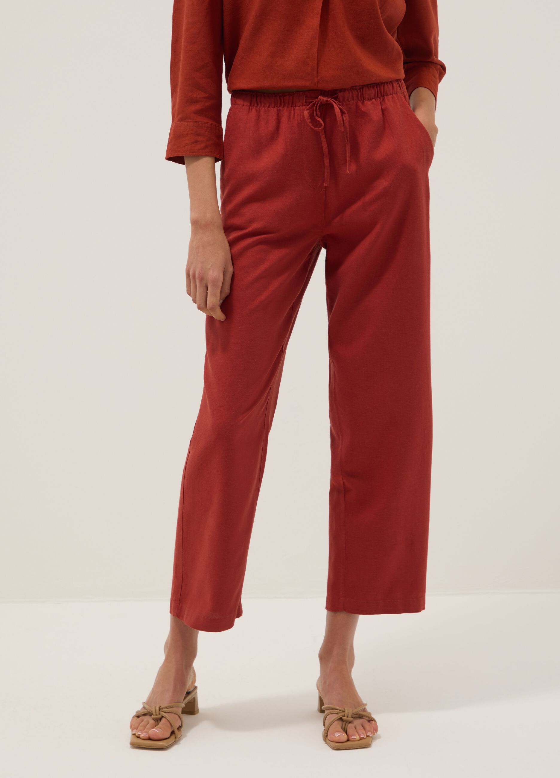 Red viscose-linen blend straight-fit trousers with drawstring