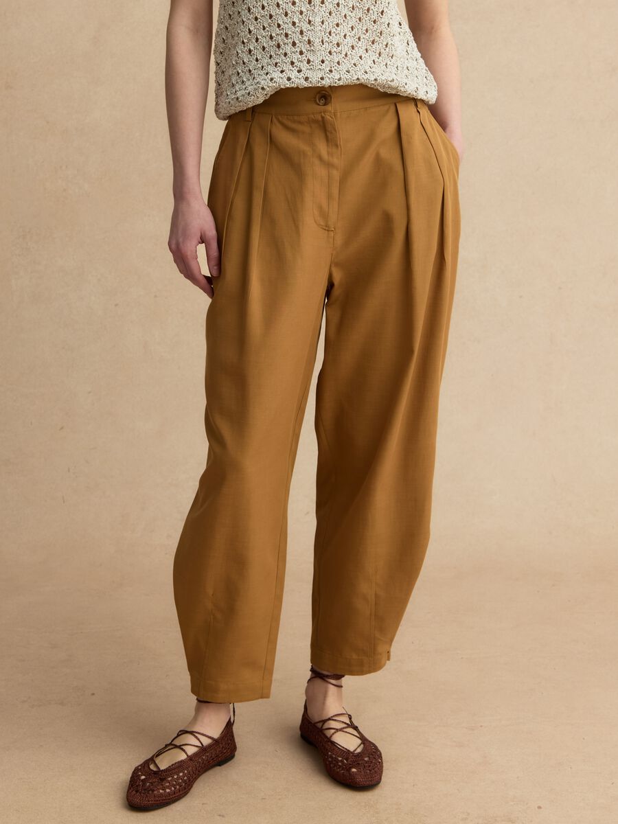 Pantaloni in misto lyocell e cotone marroni slouchy fit_1