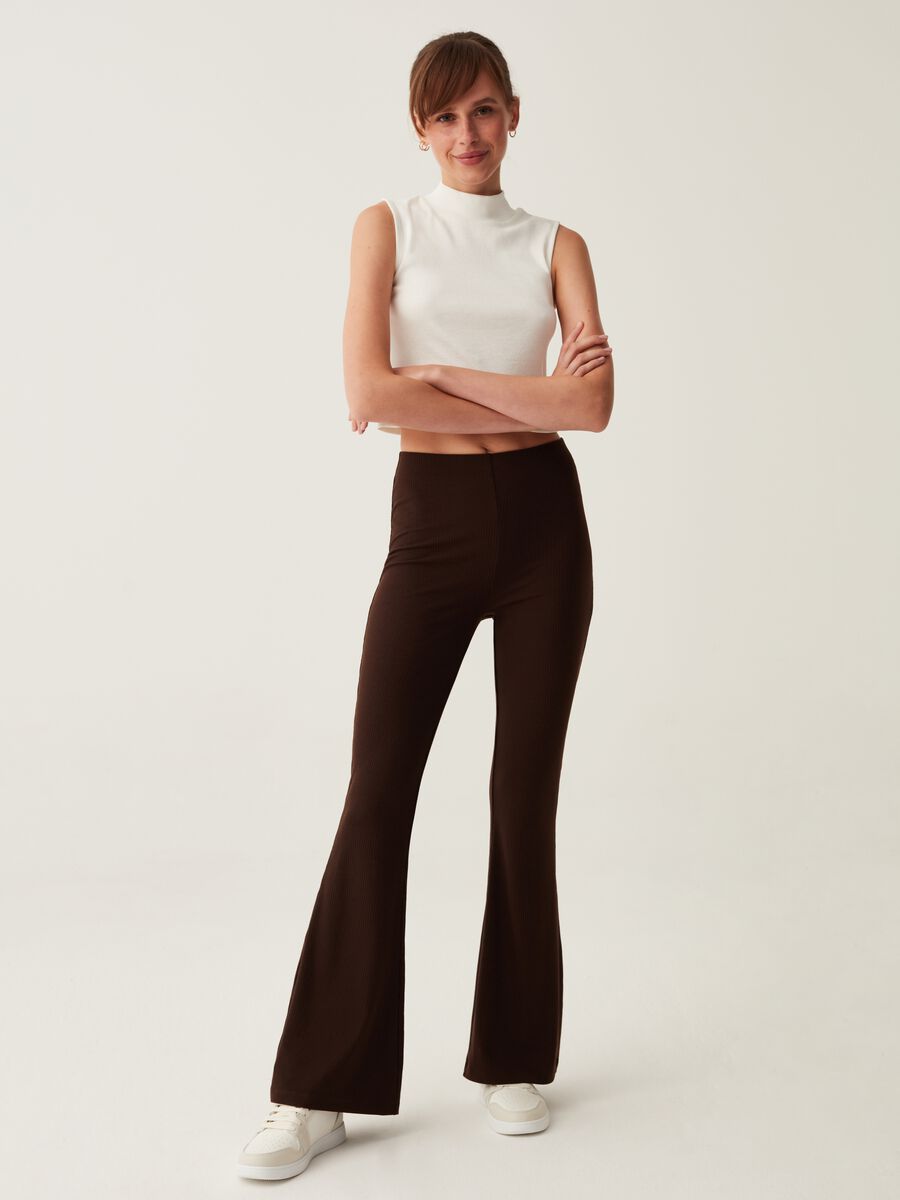 Pantalone flare fit a coste piatte_0