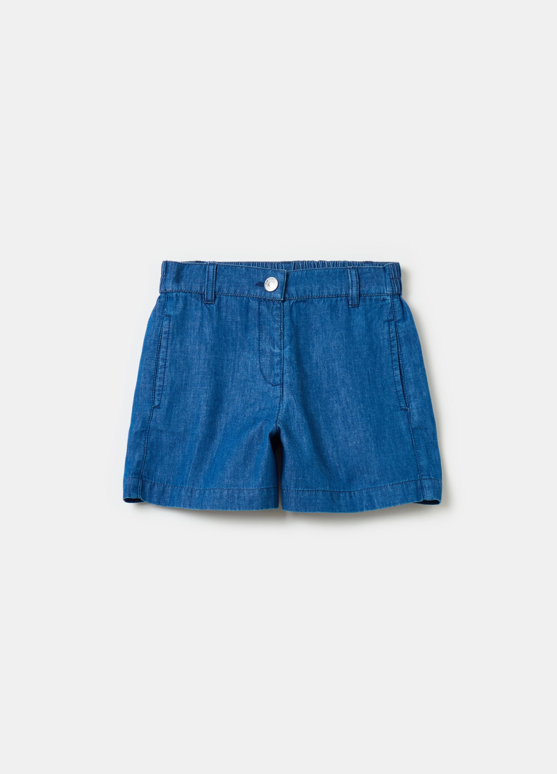 Shorts in denim con tasche