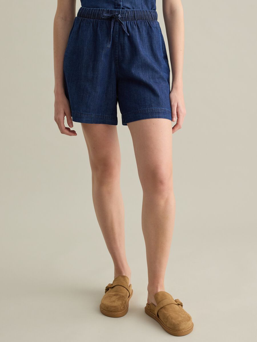 Denim shorts with drawstring_1