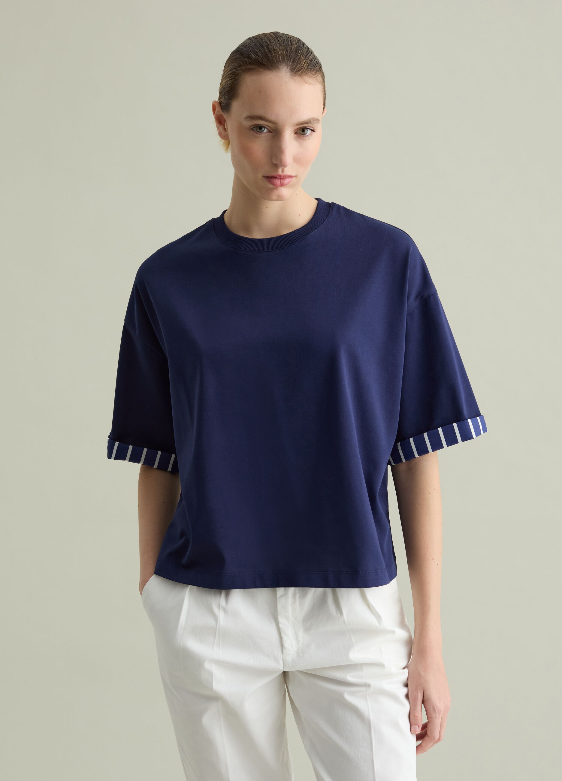 Oversized T-shirt with contrasting detail