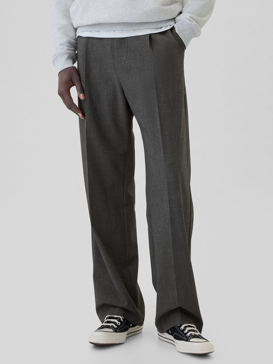 Pantaloni loose fit con pinces_1