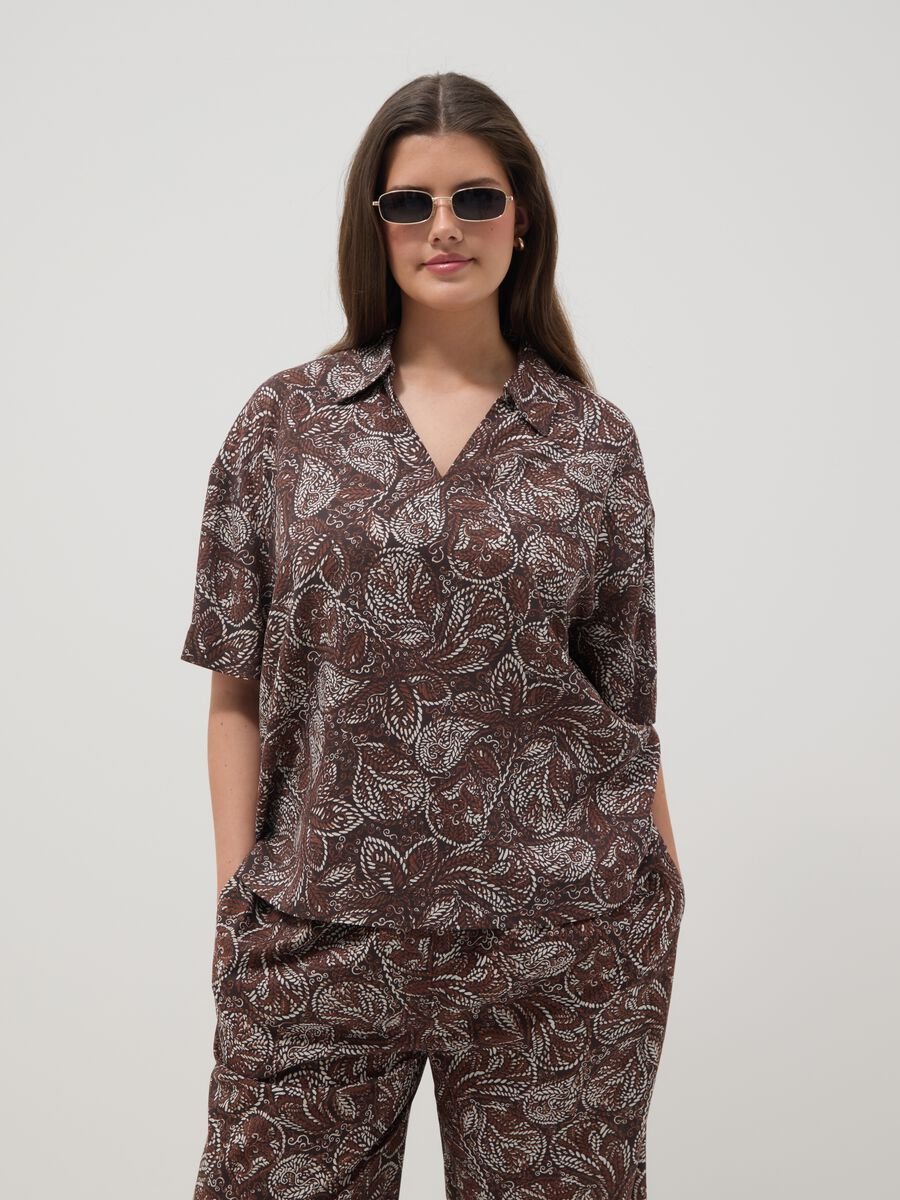 Brown pure viscose shirt with paisley print_0