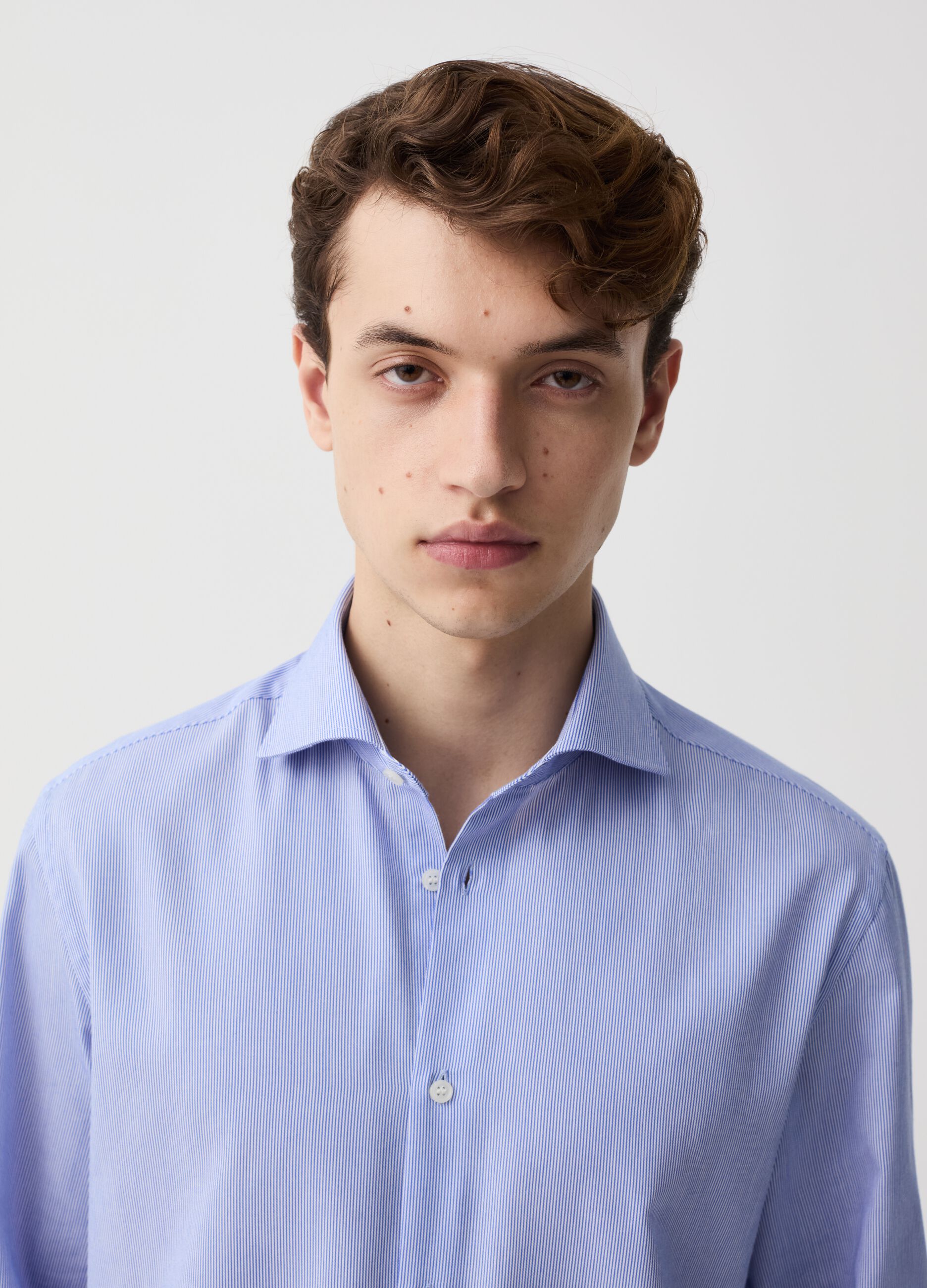 Ovs Camicia regular fit easy iron a righe sottili