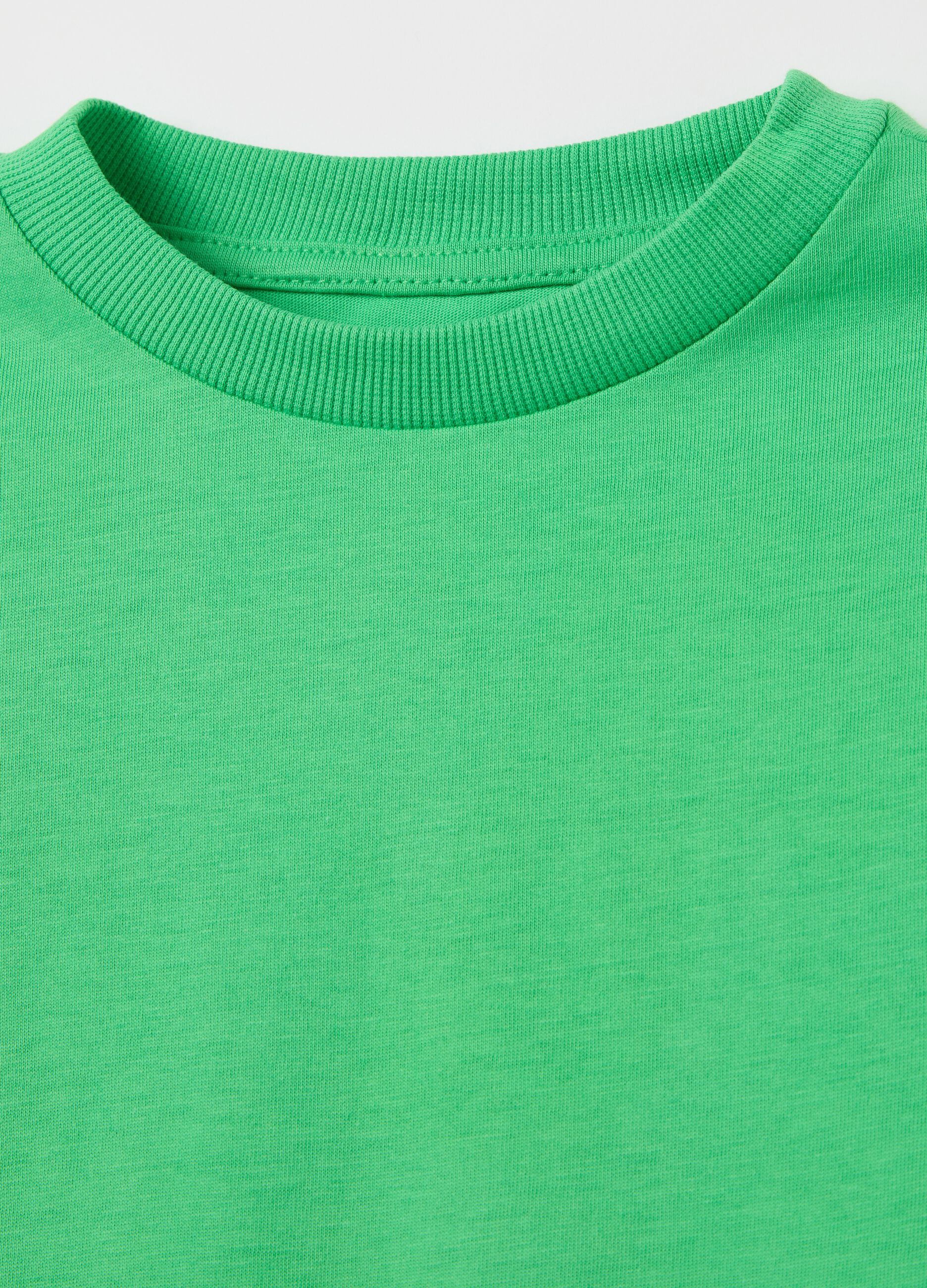 T-shirt verde in cotone con scollo rotondo