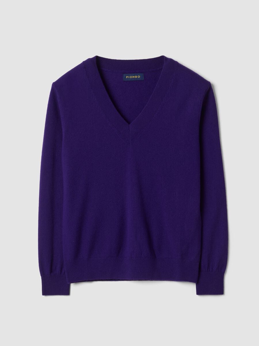 Maglia viola in pura lana con scollo profondo a V_4