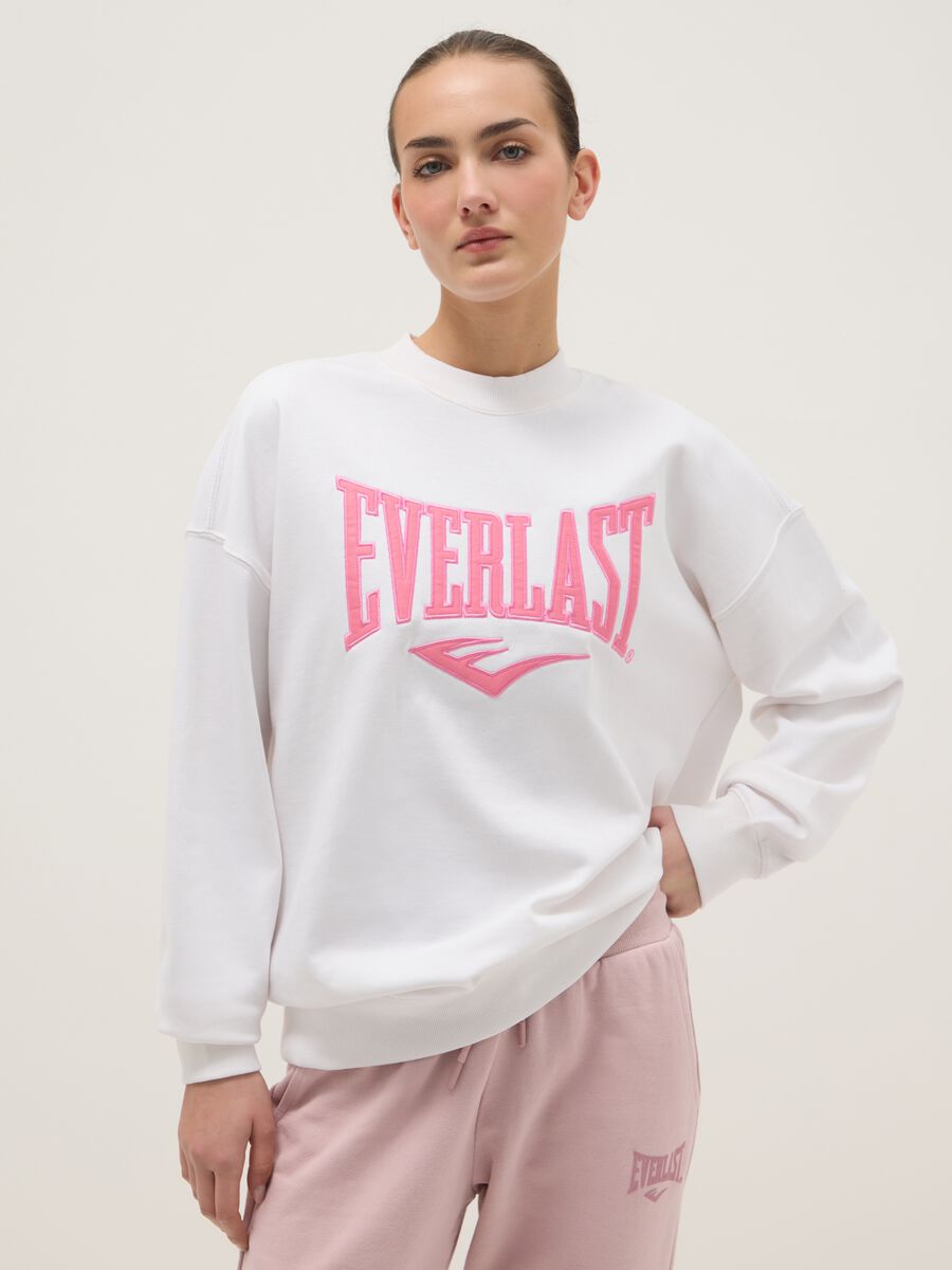 White cotton blend regular fit sweatshirt with Everlast logo_0