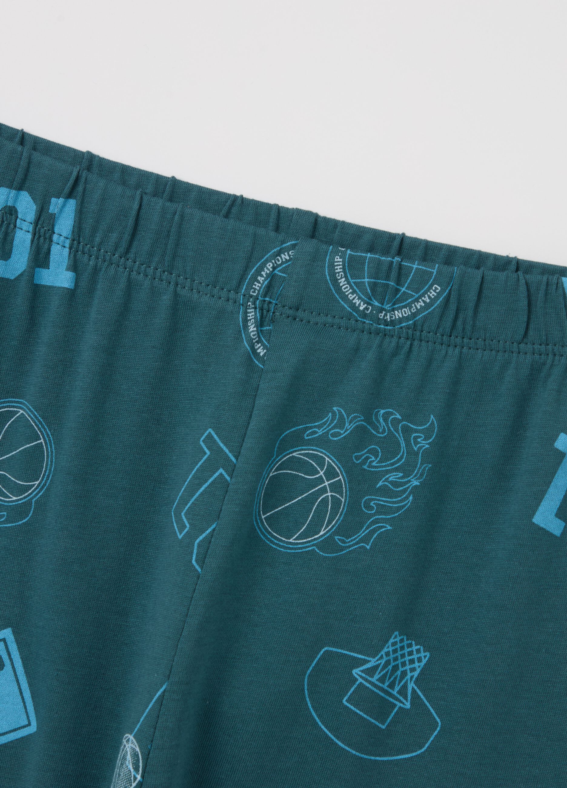 Cotton pyjamas with basketball motif print