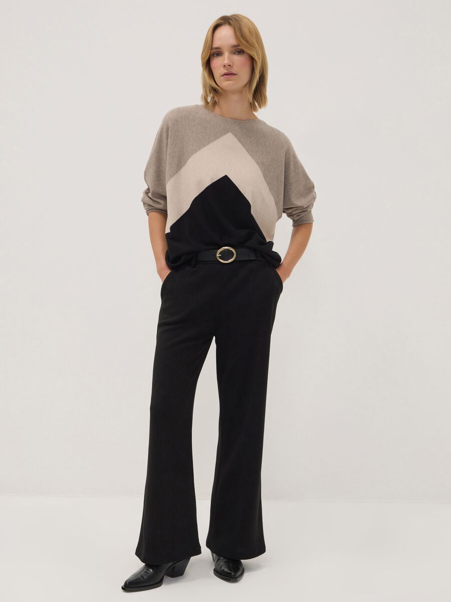 Black wide-leg stretch trousers with regular fit_0