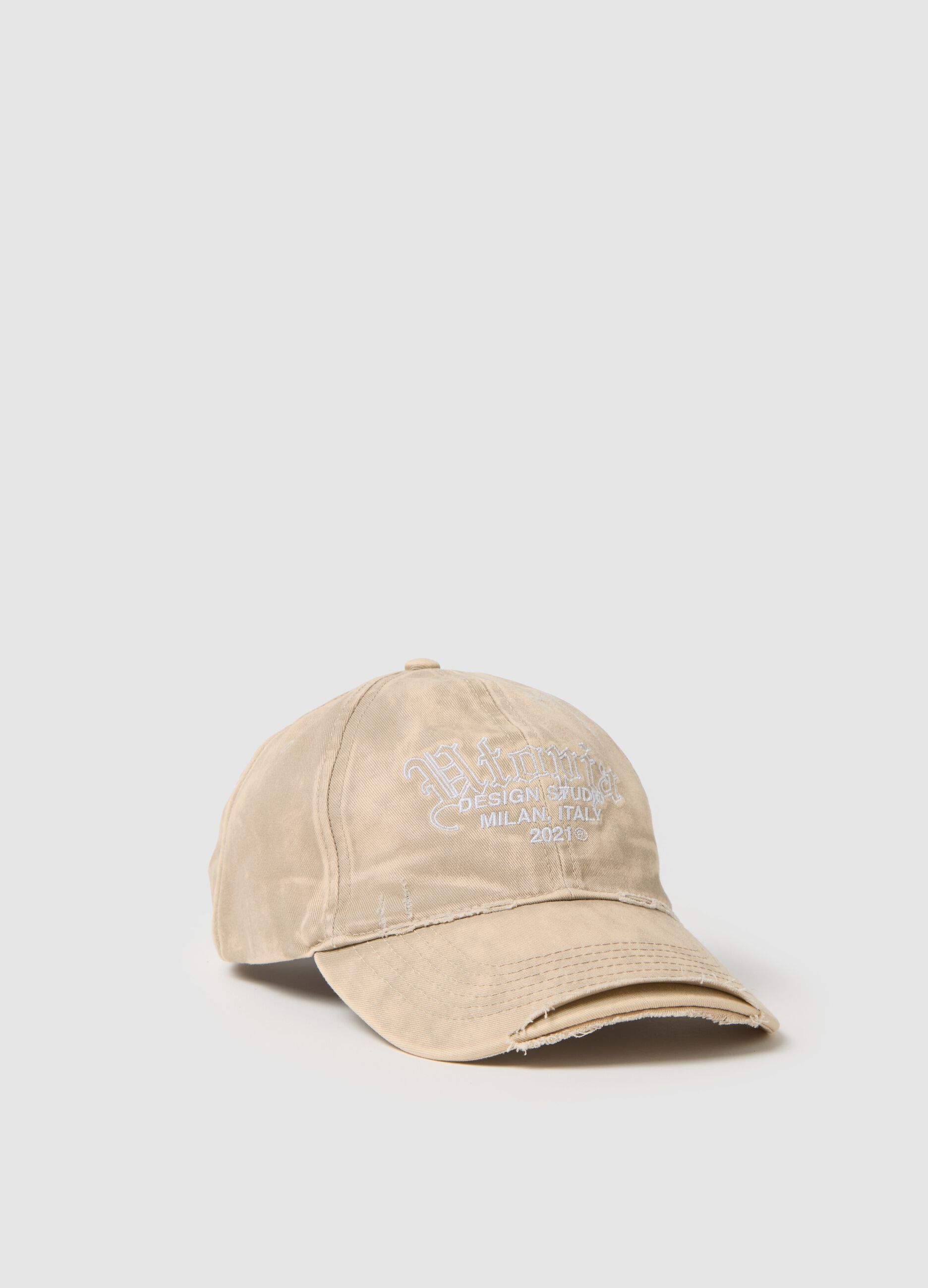 Distressed Washed Cap Sand